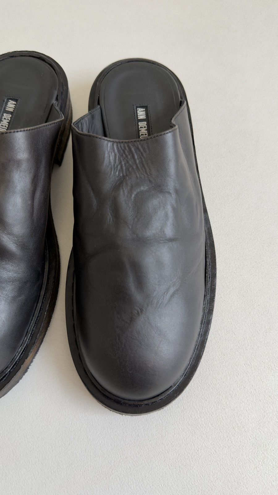 Ann Demeulemeester Early 2010s Black ‘Distressed Leather’ Mules Size US 8 / IT 38 - 7 Thumbnail