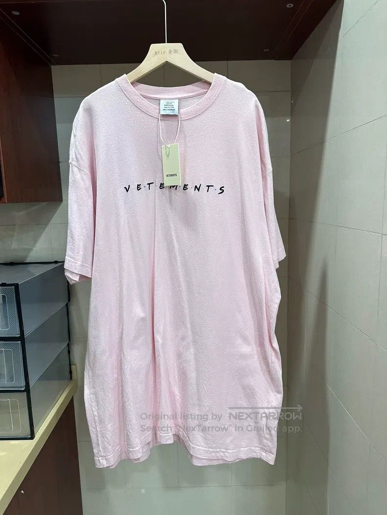 Vetements Vetements Pink Logo Short Sleeve Size US M / EU 48-50 / 2 - 1 Thumbnail