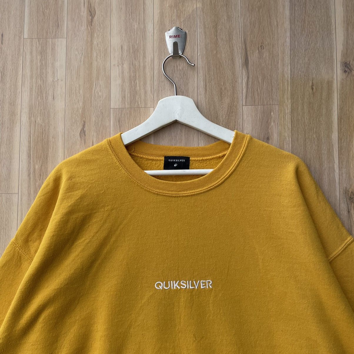 Quiksilver Vintage Quiksilver Surfing Brand Pullover Sweatshirt Size US L / EU 52-54 / 3 - 3 Thumbnail