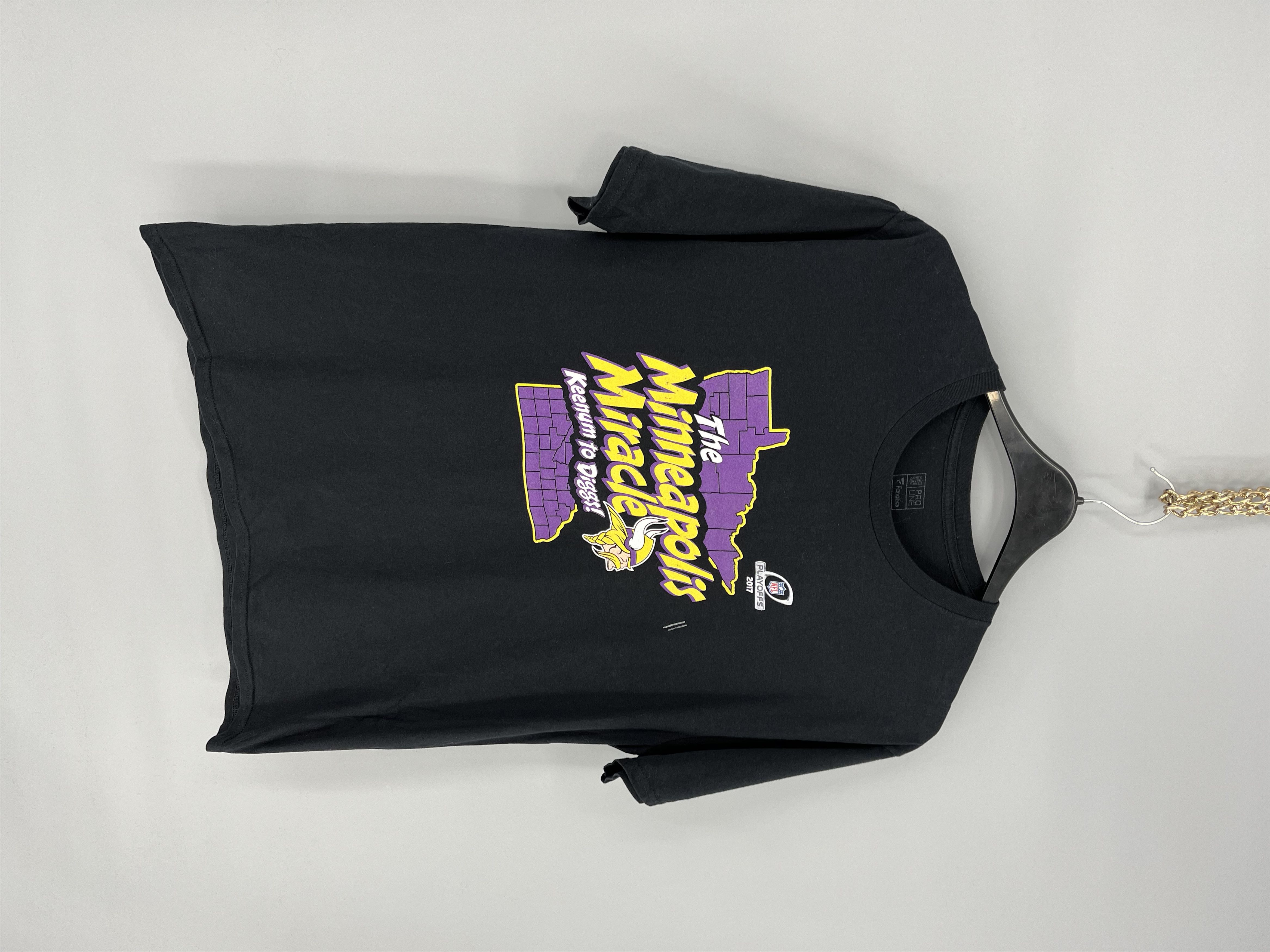 NFL NHL Minneapolis T-Shirt 2017 Size US L / EU 52-54 / 3 - 2 Thumbnail