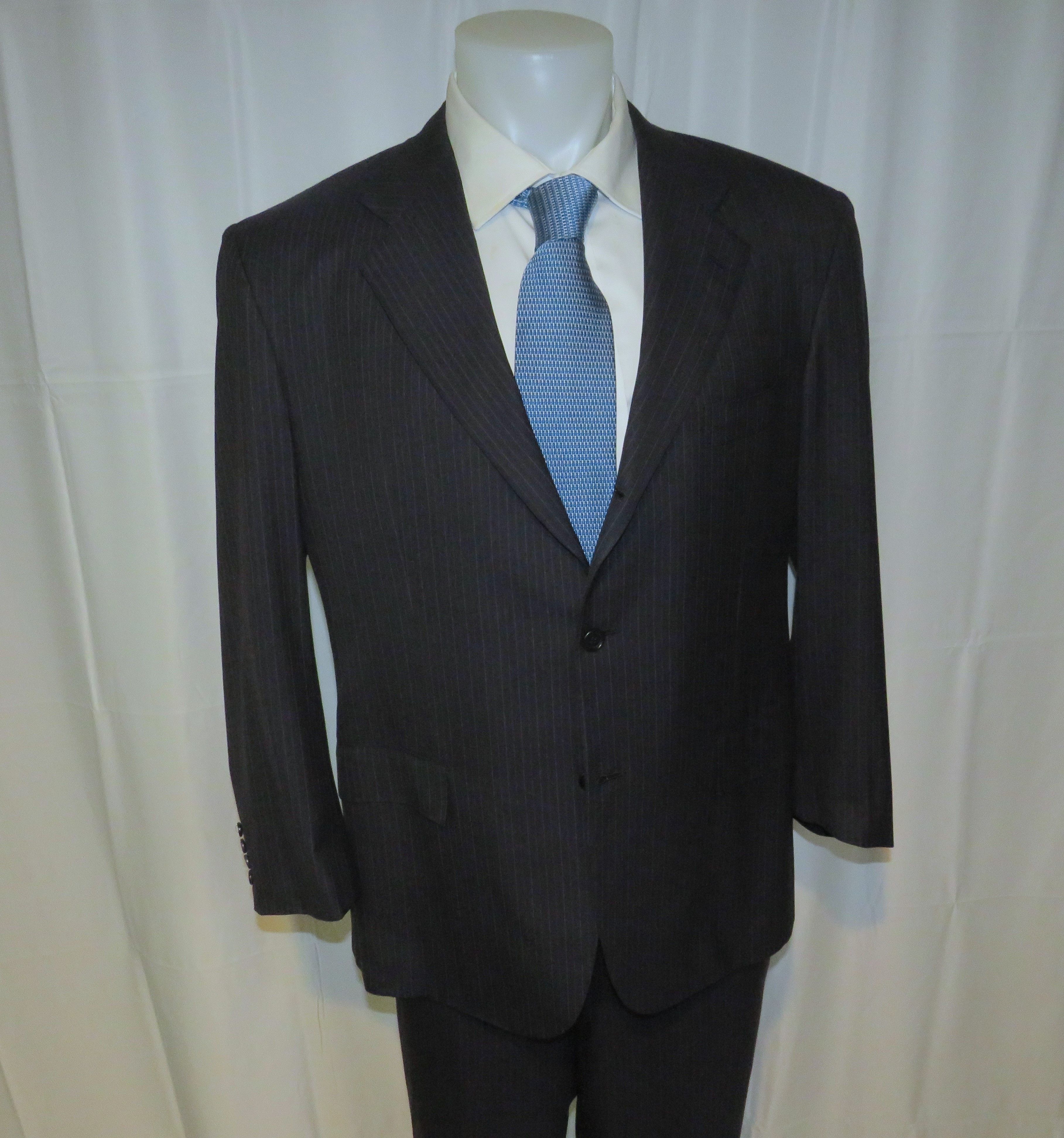 Kiton Super 180 Navy Striped Hand Made Three Button Suit 46S Size 46S - 8 Thumbnail