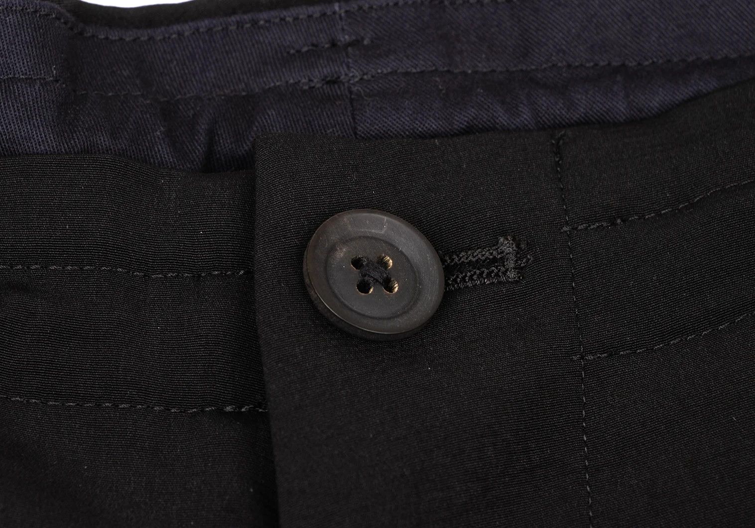 Yohji Yamamoto Yohji Yamamoto Crepe Dressed Button Pants Black Size US 32 / EU 48 - 4 Thumbnail