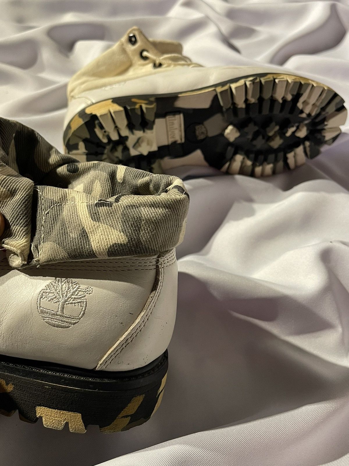 Timberland TIMBERLAND BOOTS WHITE CAMO Size US 7.5 / EU 40-41 - 5 Thumbnail