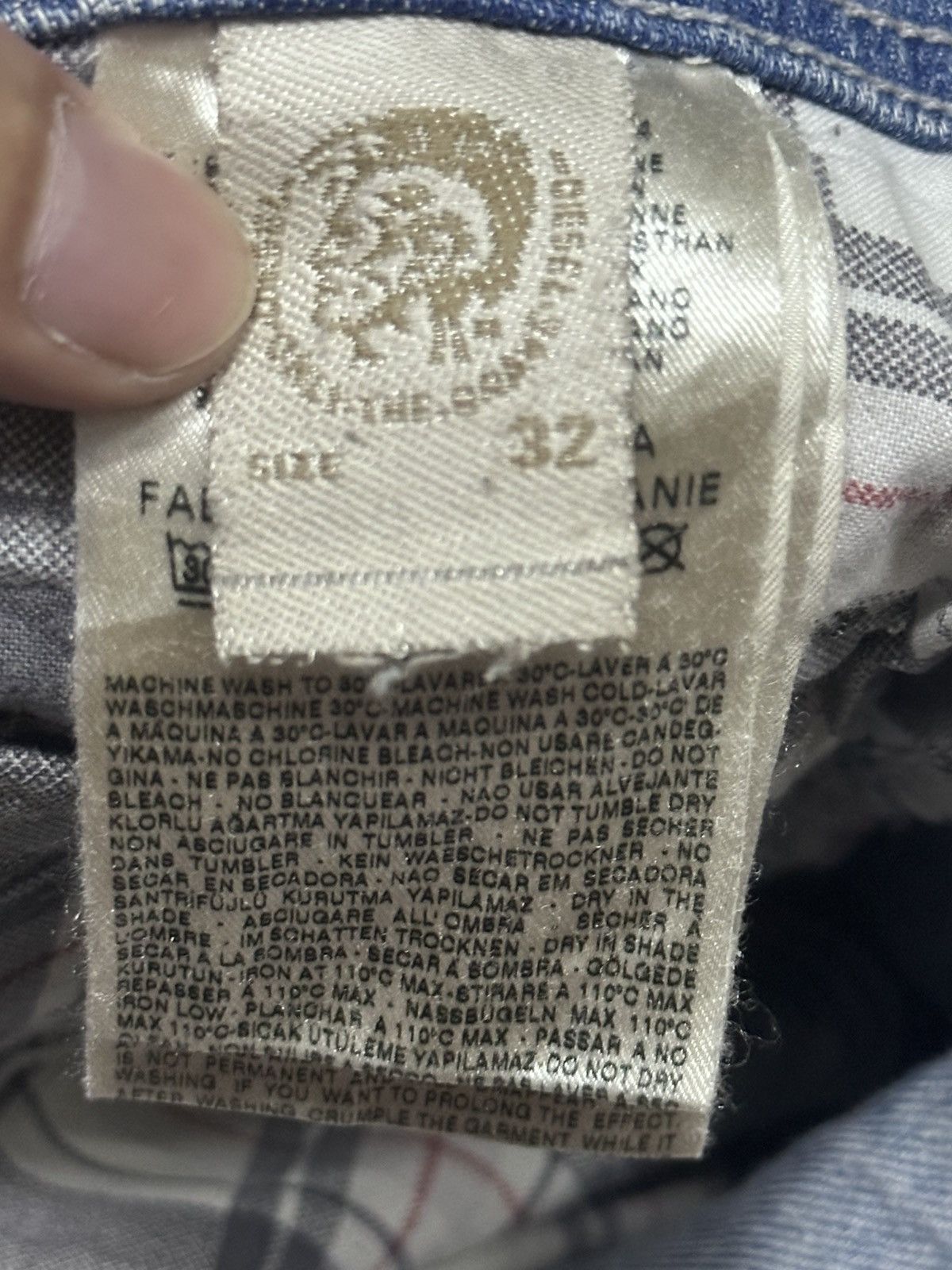 Diesel Diesel Vintage Jeans With Regular Slim Loose and Faded Wash Size US 33 - 13 Thumbnail