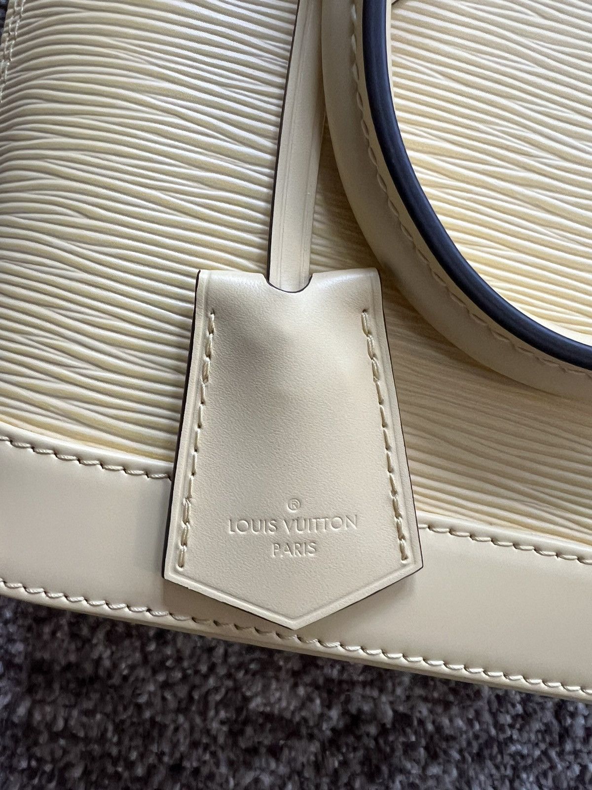Louis Vuitton Louis Vuitton yellow Alma BB Size ONE SIZE - 5 Thumbnail