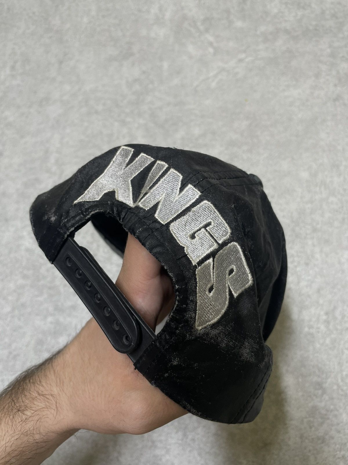 King × NFL Los Angeles Kings NFL Black Cap Rap Fit 1999s Size ONE SIZE - 2 Thumbnail