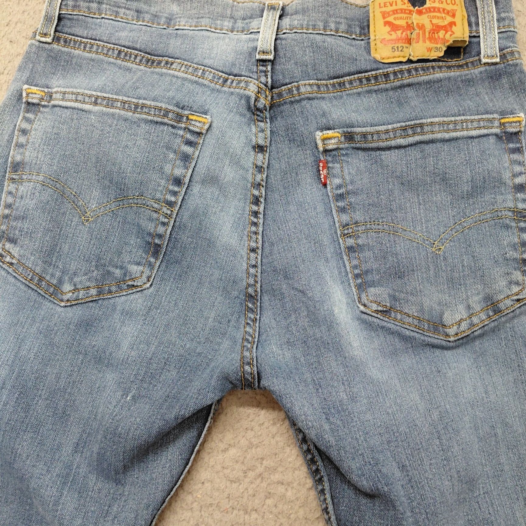 Levi's Levi's 512 Jeans Men's 30x32 Blue Denim Slim Straight Medium Wash Preppy... Jeans Slim Straight 30x32 Levi's 512 Mens Blue Denim 90s Theme Size US 30 / EU 46 - 7 Thumbnail