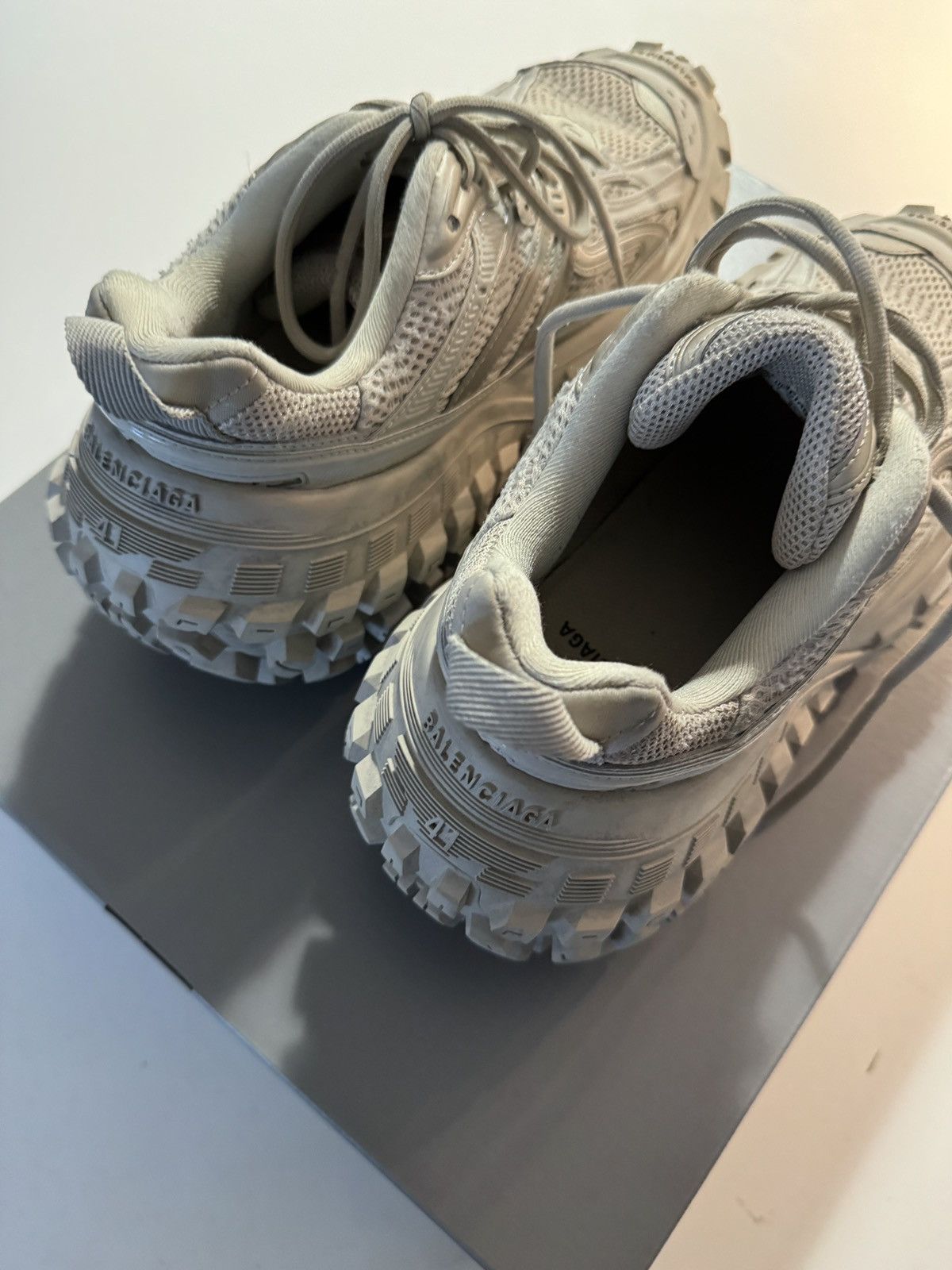 Balenciaga OG Balenciaga Defender Black 41 BOUNCER DEMNA YE CARTI Size US 8.5 / EU 41-42 - 6 Thumbnail