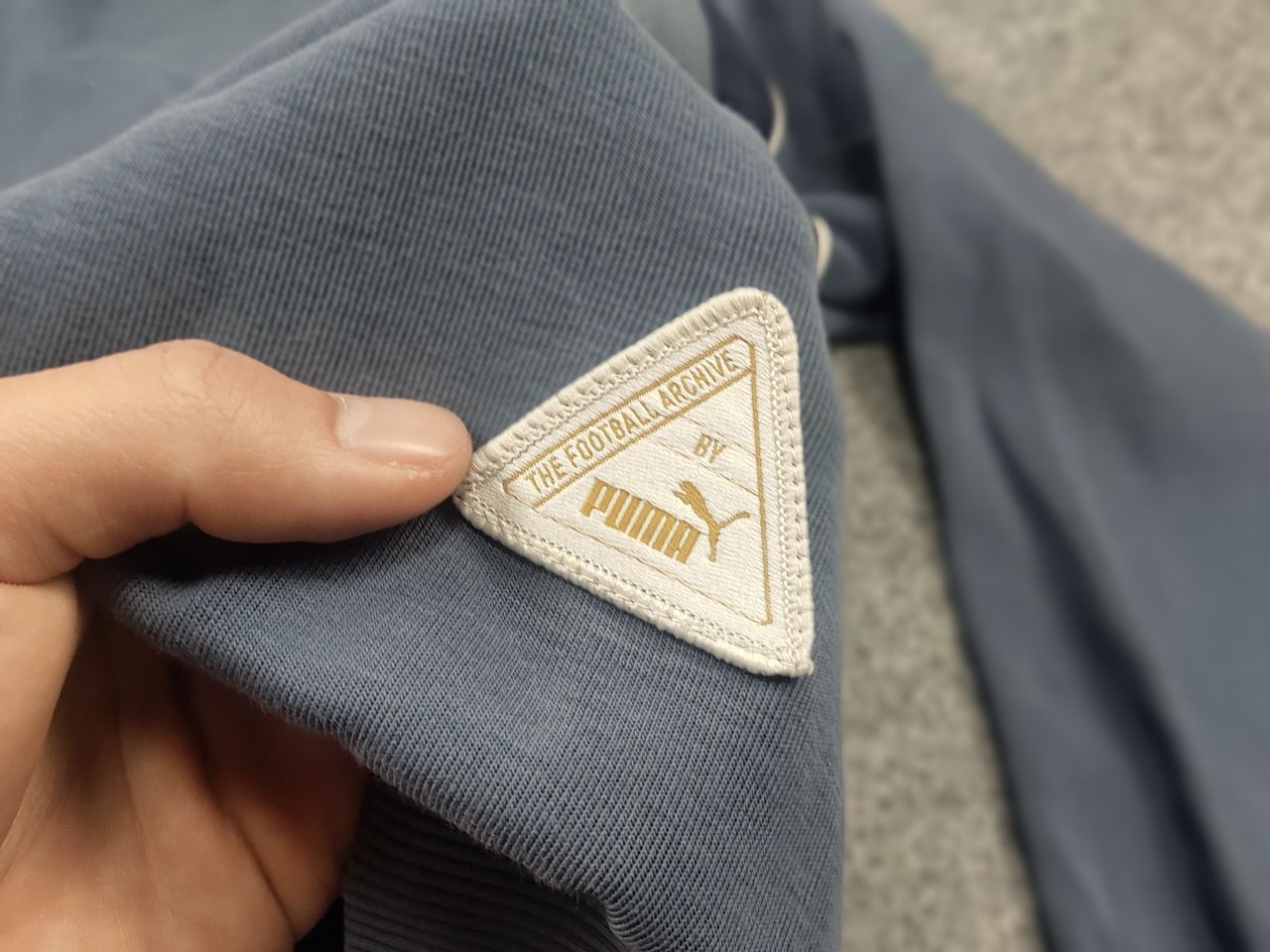 Puma Vintage Puma x Olympique Marseille Logo Zip track Jacket Size US L / EU 52-54 / 3 - 13 Thumbnail