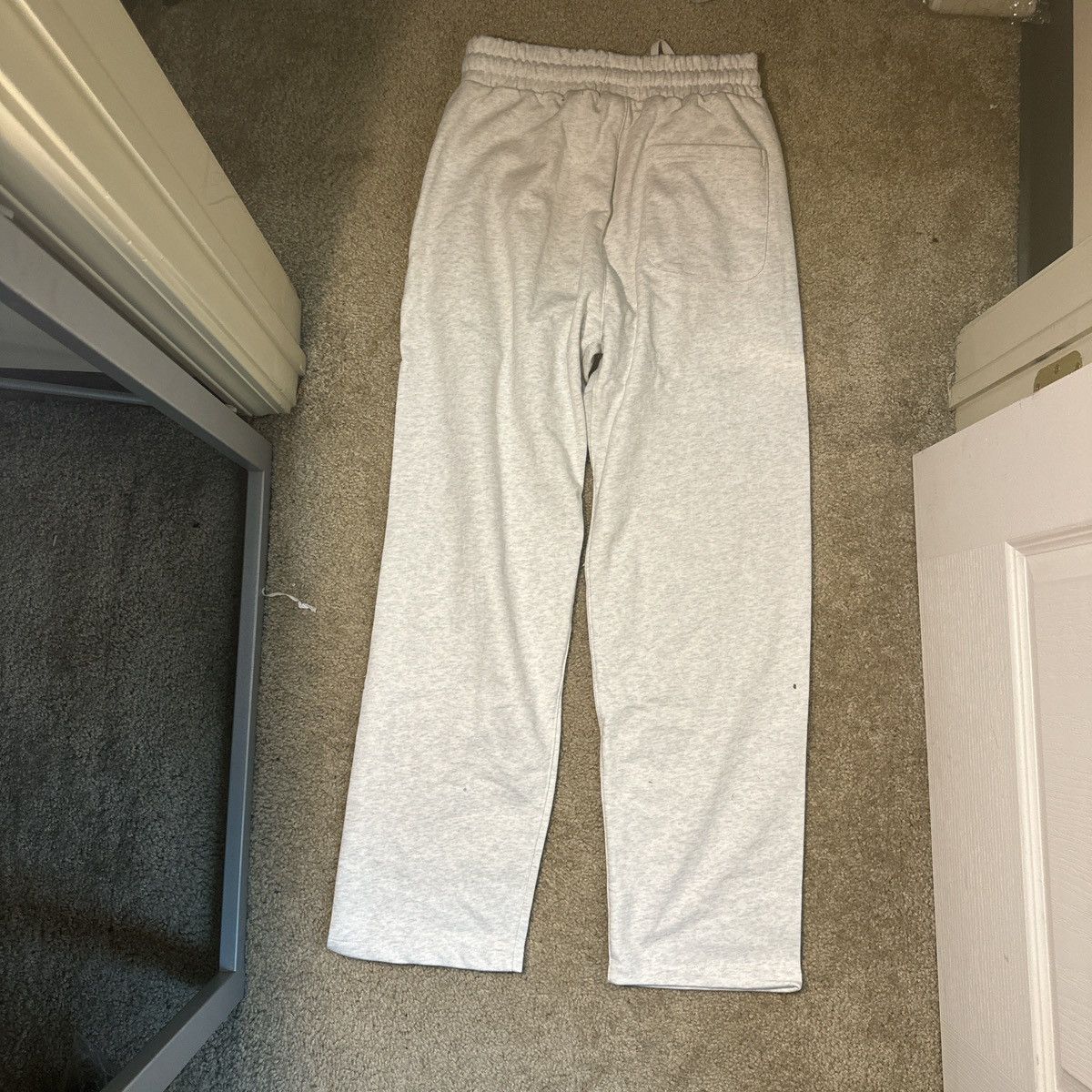 Japanese Brand Cream/off white color sweatpants Size US 32 / EU 48 - 2 Thumbnail