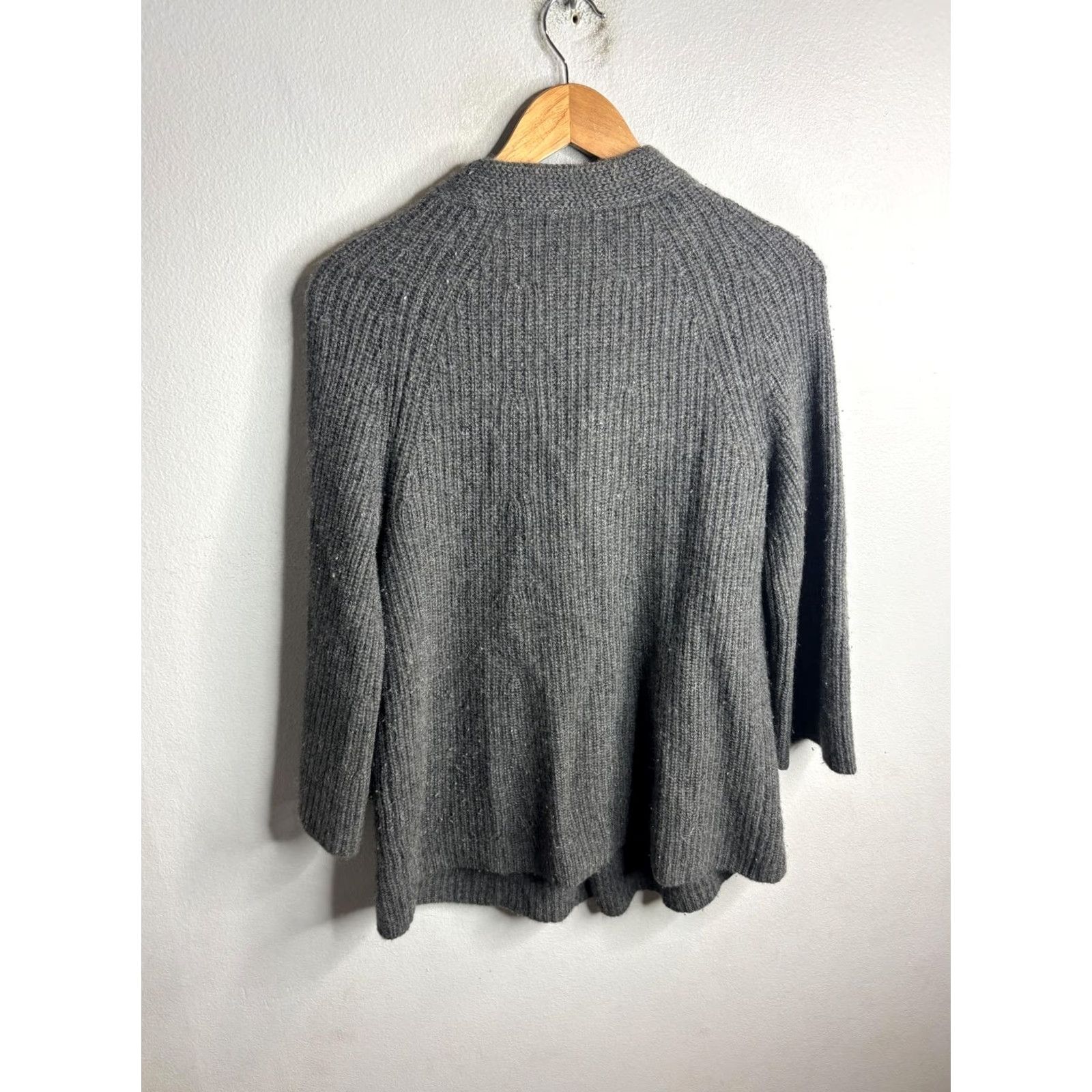 Vintage Sutton Cashmere Cardigan Sweater Womens Medium Gray Mock Neck 3/4 Sleeve Vintage? No Size M / US 6-8 / IT 42-44 - 4 Thumbnail