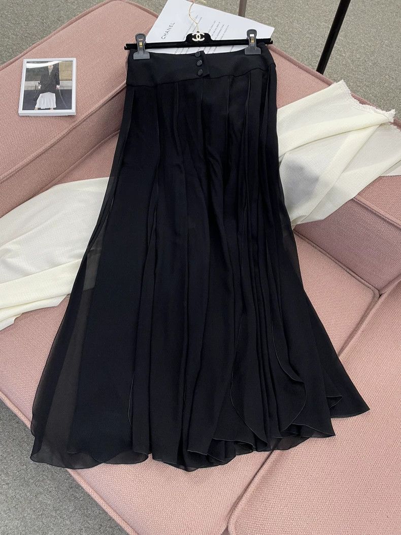 Chanel Chanel Black silk mesh skirt Size 24" / US 00 / IT 34 - 1 Thumbnail