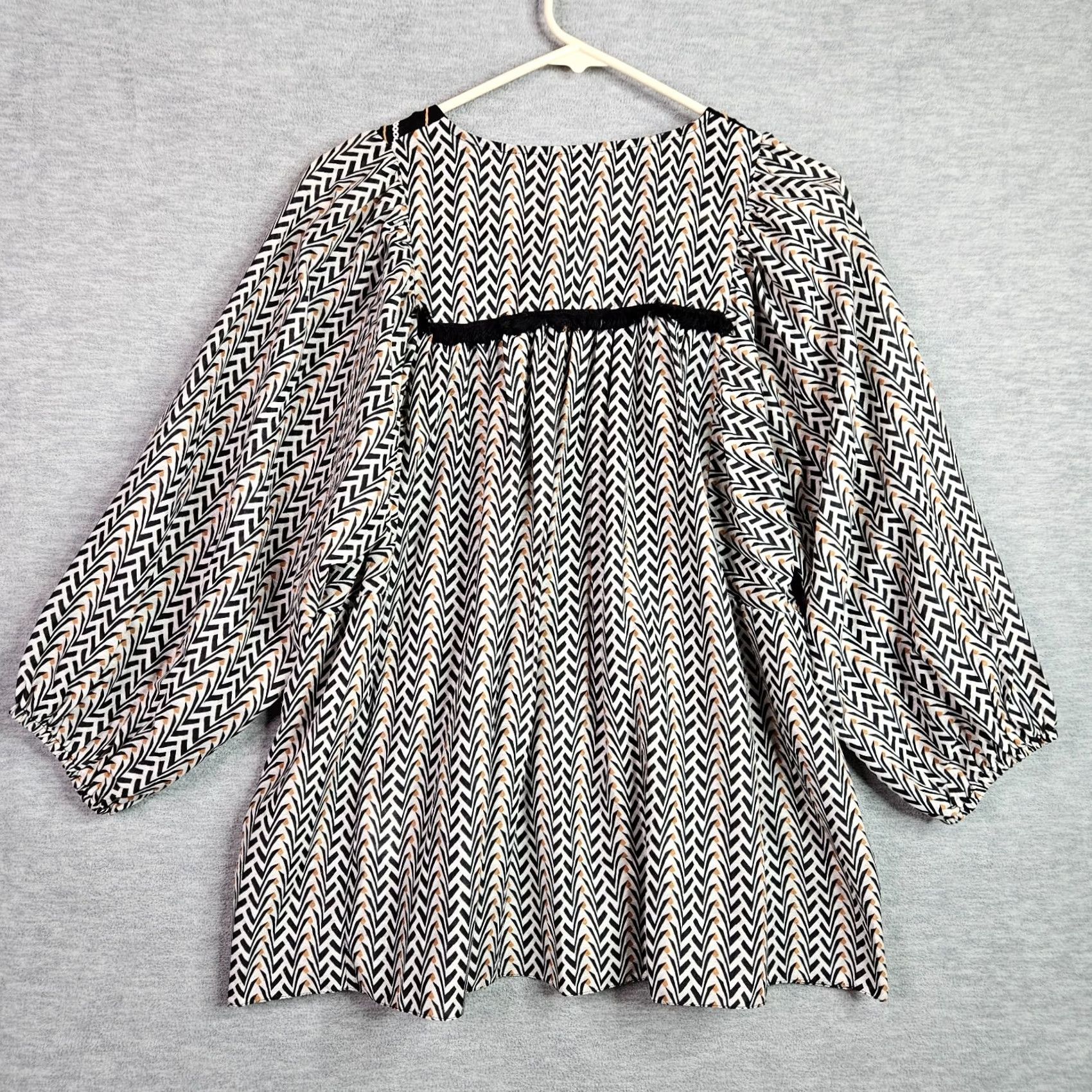 ARQ VARQ Anthropologie Daeria Women's XS Boho Embroidered Tribal Print Peasant Top Size XS / US 0-2 / IT 36-38 - 2 Thumbnail