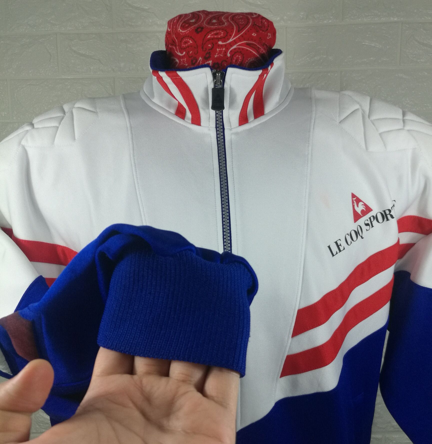 Le Coq Sportif Vintage Le Coq Sportif Fifa World Cup France Sweater Size US L / EU 52-54 / 3 - 5 Thumbnail