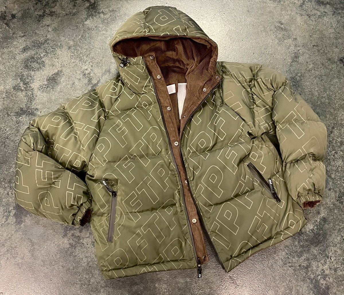 Fuck The Population FTP Reversible Puffer Size US L / EU 52-54 / 3 - 3 Thumbnail