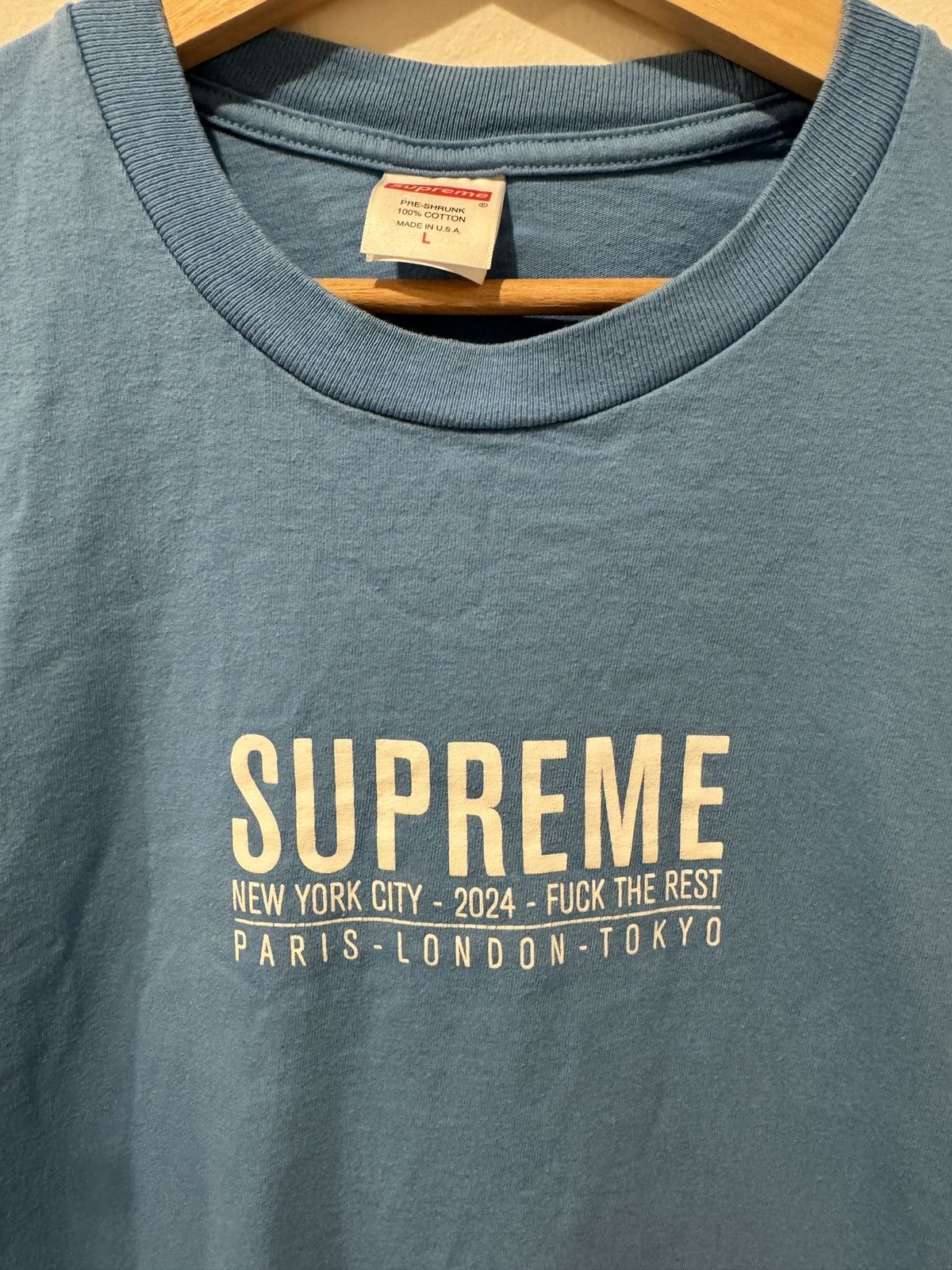 Supreme Supreme Paris Tee Bright Blue Size US L / EU 52-54 / 3 - 2 Thumbnail
