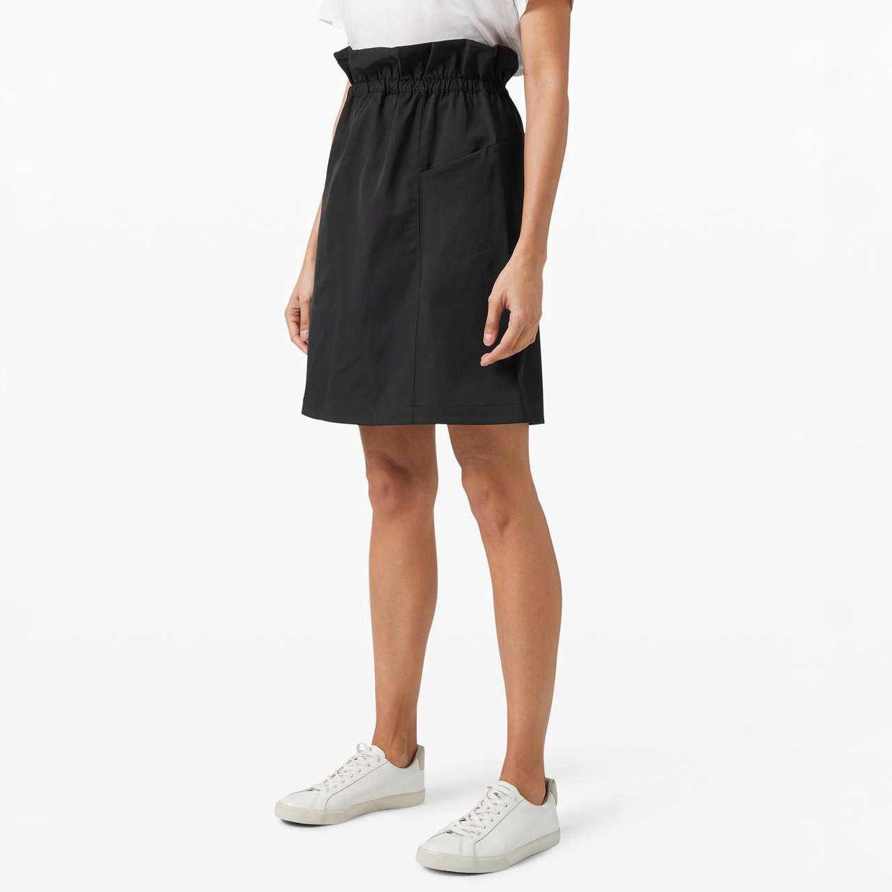 Lululemon Lululemon Trip Taker Super High-Rise Paperbag Black Skirt Size 28" / US 6 / IT 42 - 1 Thumbnail