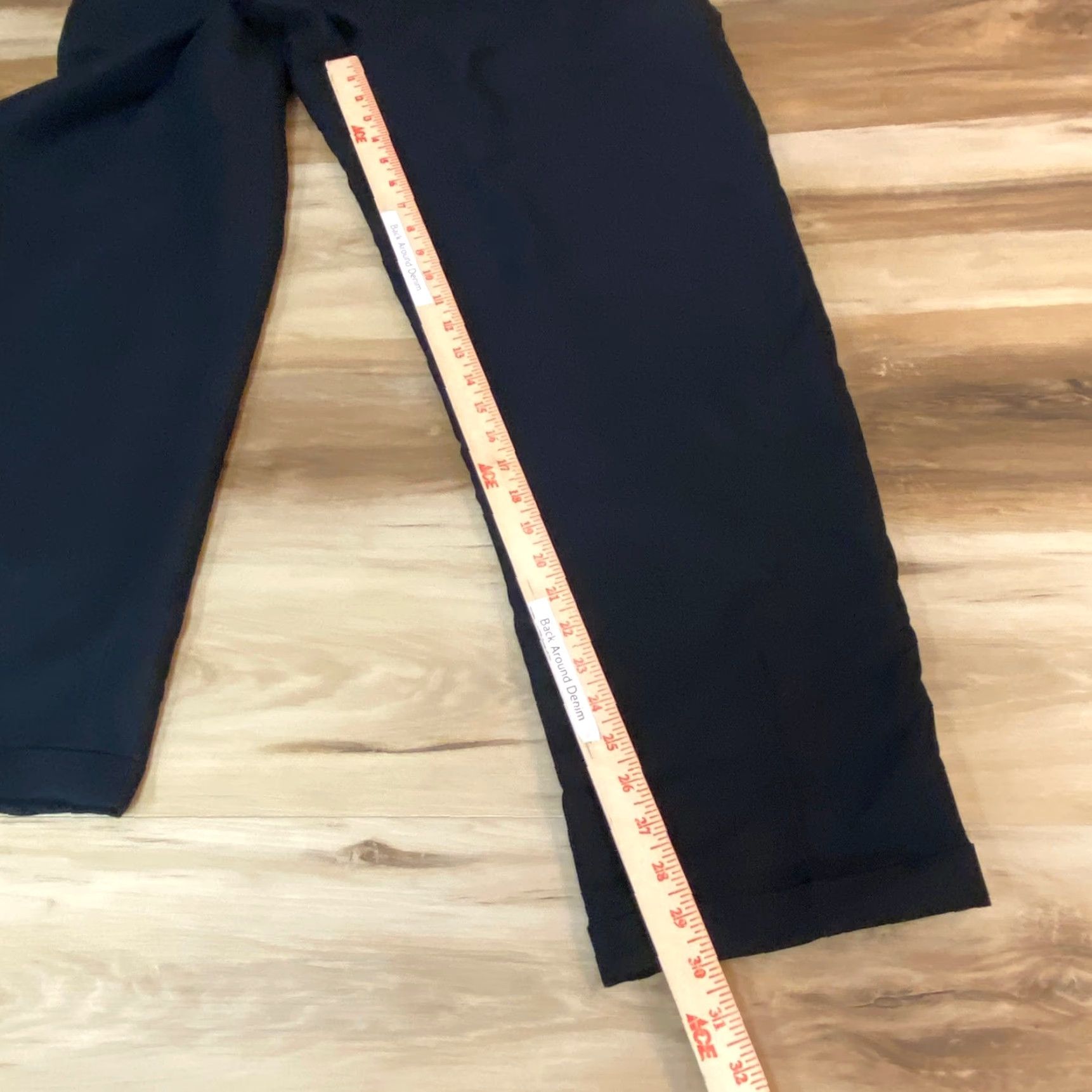 Perry Ellis Perry Ellis Mens Dress Pants Trousers Black Pleated Cuffed Rayon Blend Classic Fit 33 Inseam 30 Size US 33 - 4 Thumbnail