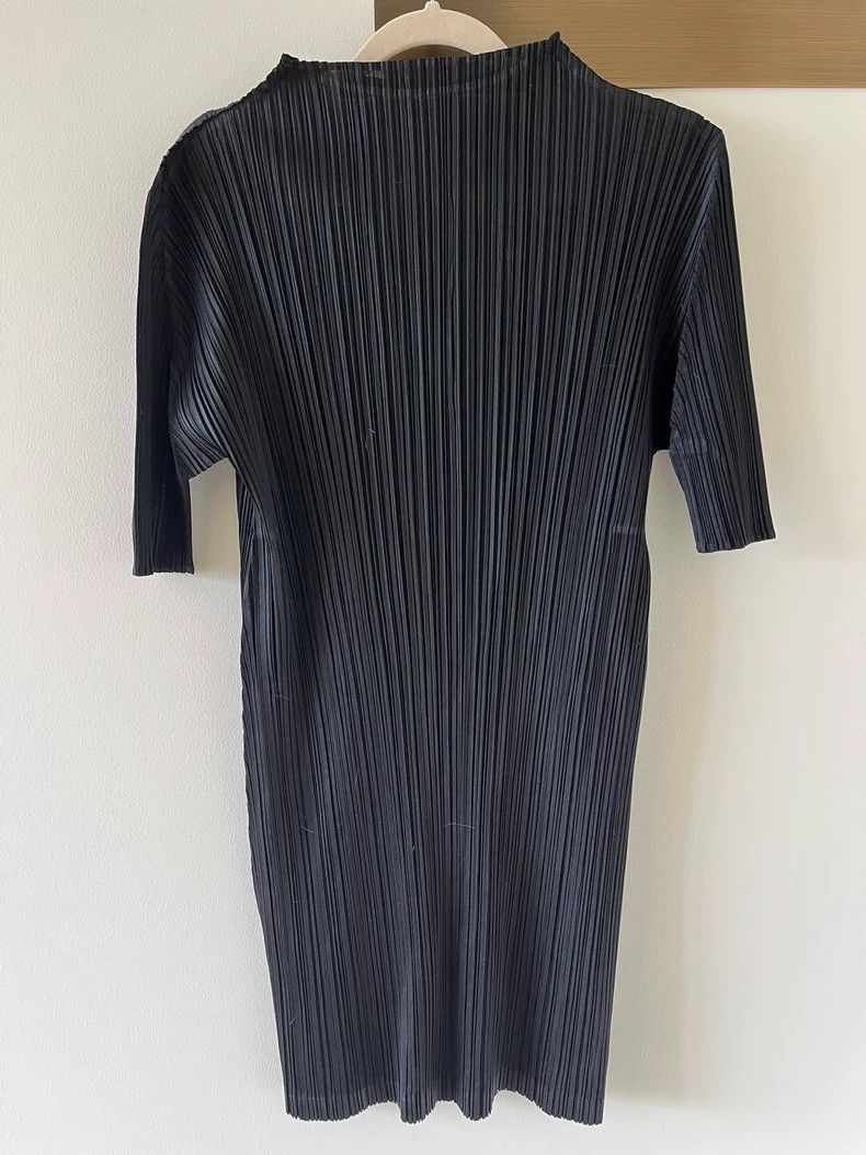 Issey Miyake Issey Miyake black dress Size M / US 6-8 / IT 42-44 - 1 Thumbnail