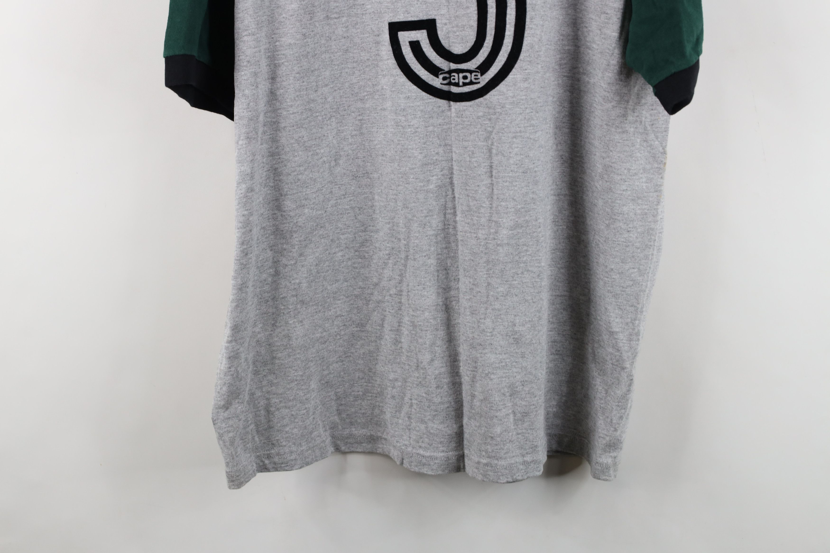 Vintage Vintage 90s Cape National Skateboards Raglan T-Shirt USA Size US L / EU 52-54 / 3 - 14 Thumbnail