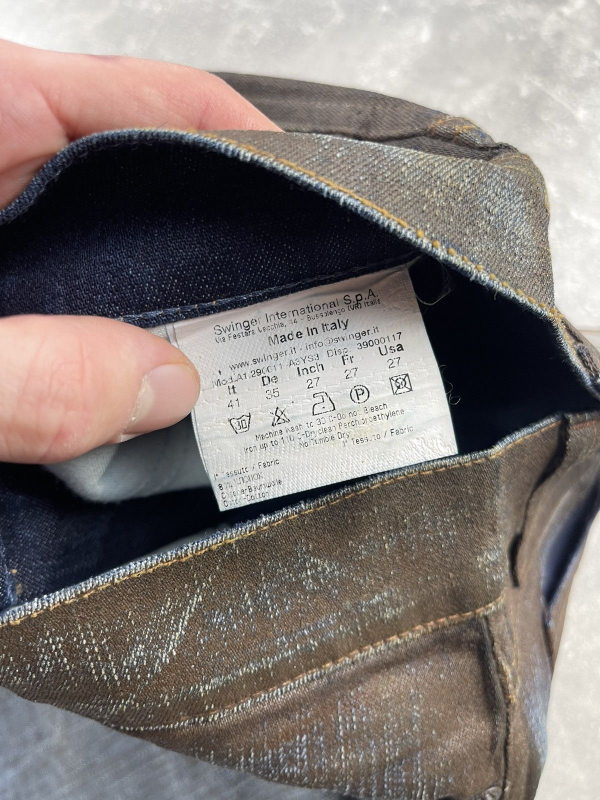 Other Vintage Roccobarocco Metallic-Coated Blue/Brown Flared Jeans Size 28" / US 6 / IT 42 - 13 Thumbnail