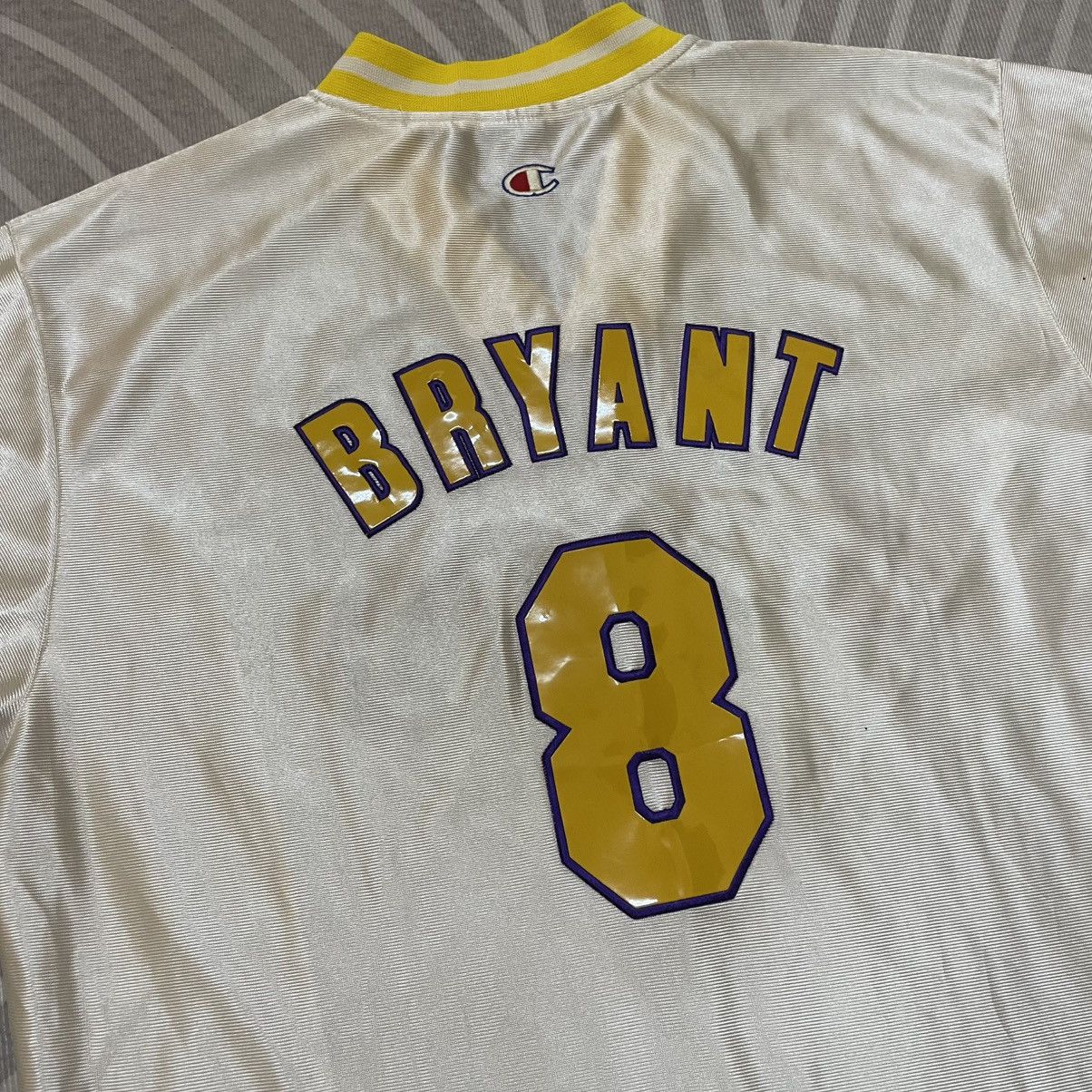 Champion Vintage Champion Lakers Kobe Bryant 8 Jersey Size US XL / EU 56 / 4 - 7 Thumbnail