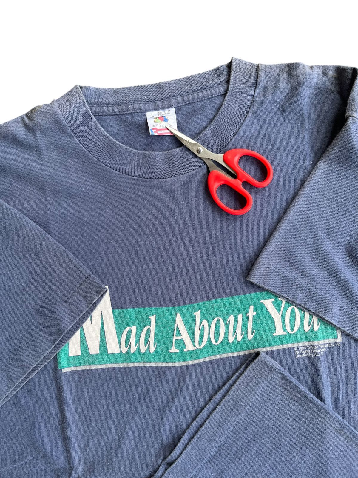 Vintage 1994 Mad About You TriStar Television Tshirt Size US L / EU 52-54 / 3 - 3 Thumbnail