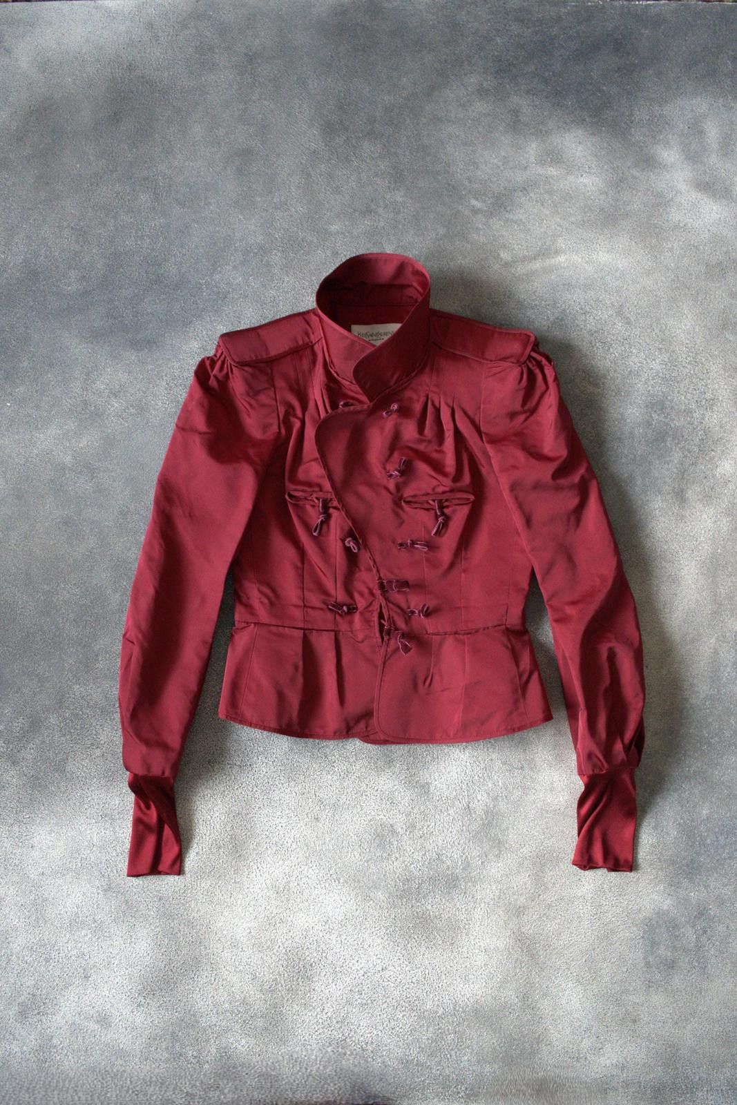 Yves Saint Laurent F/W 2004 Yves Saint Laurent by Tom Ford RUNWAY Pagoda Silk Size L / US 10 / IT 46 - 10 Thumbnail