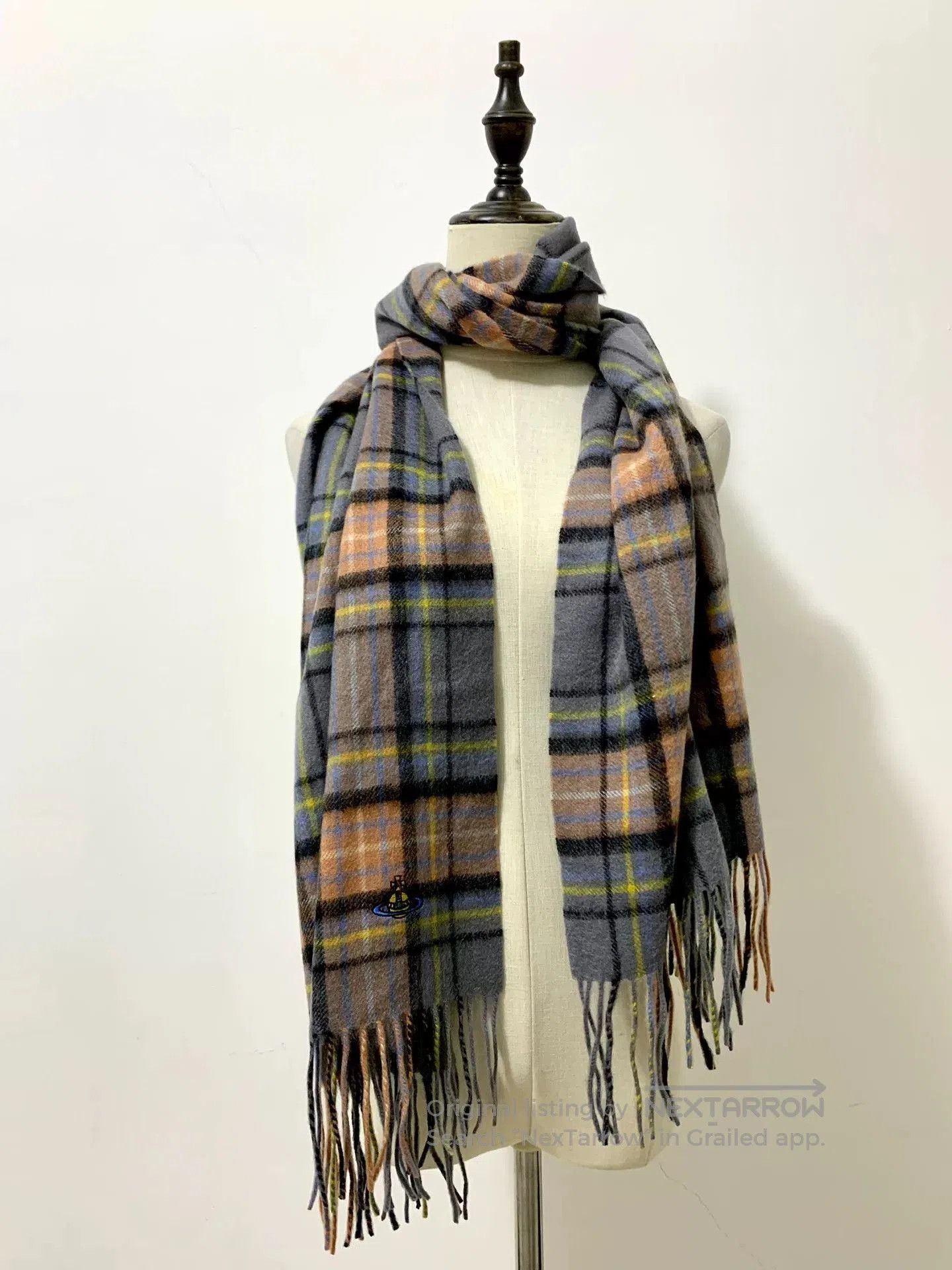 Vivienne Westwood Vivienne Westwood Wool Check Scarf. Size ONE SIZE - 1 Thumbnail