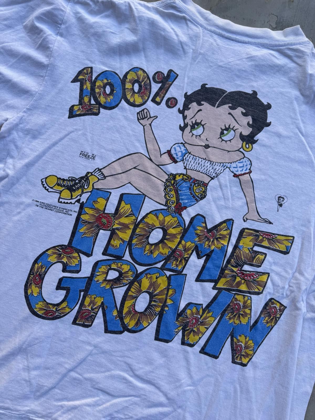 Tultex Vintage 1994 Betty Boop “100% Home Grown” All Over Print Tee Size US L / EU 52-54 / 3 - 3 Thumbnail