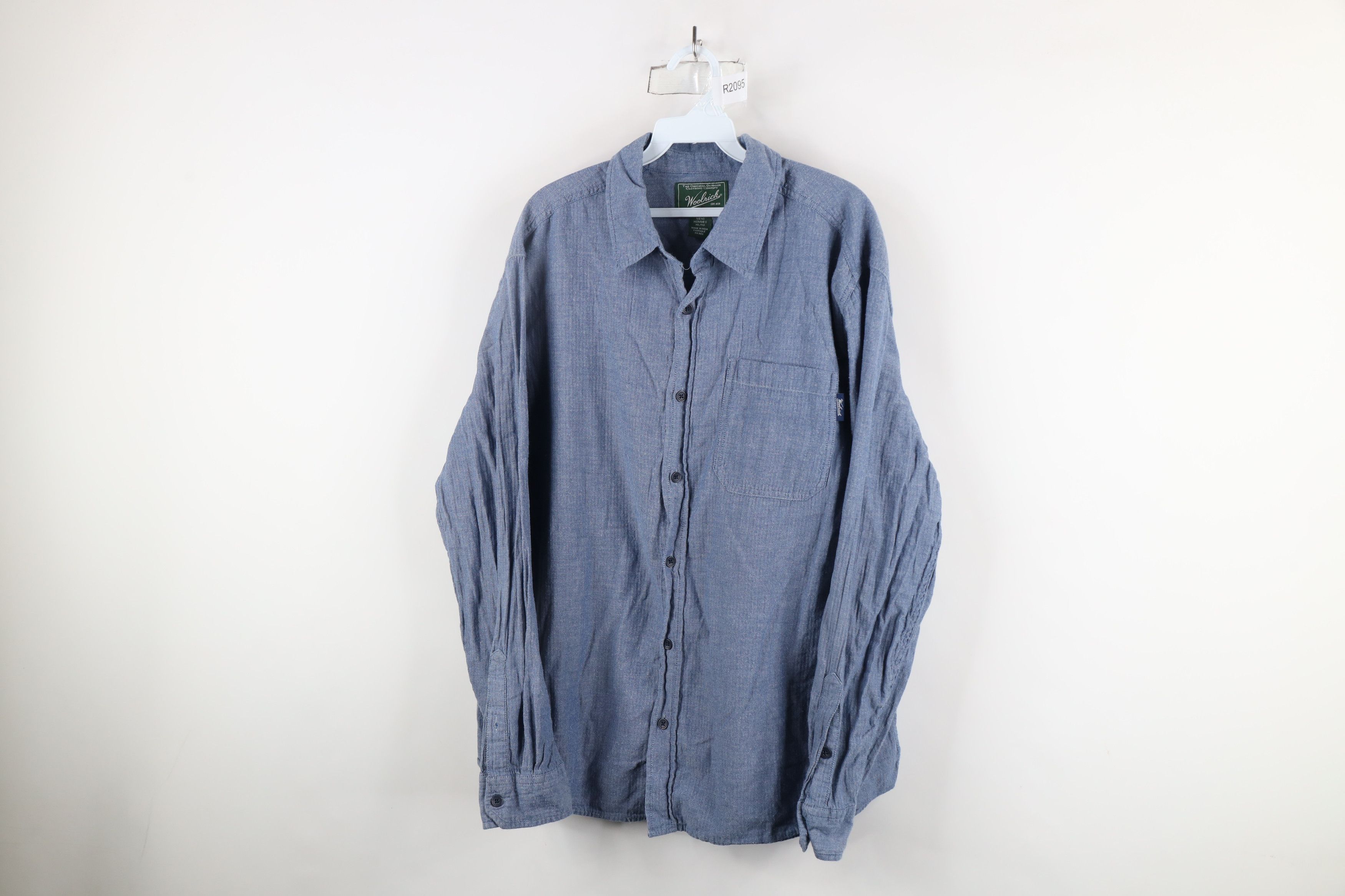 Vintage × Woolrich Woolen Mills Vintage Woolrich Herringbone Collared Button Down Shirt Size US XL / EU 56 / 4 - 1 Thumbnail