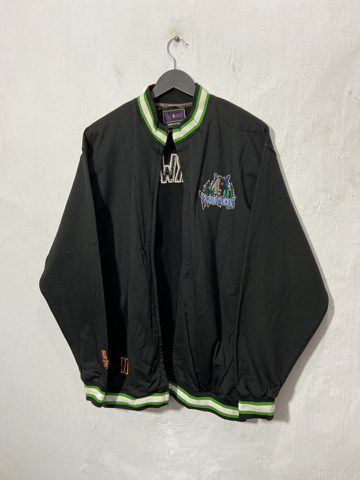 NBA USG NBA Minnesota Timberwolves Track Jacket Size US L / EU 52-54 / 3 - 1 Thumbnail