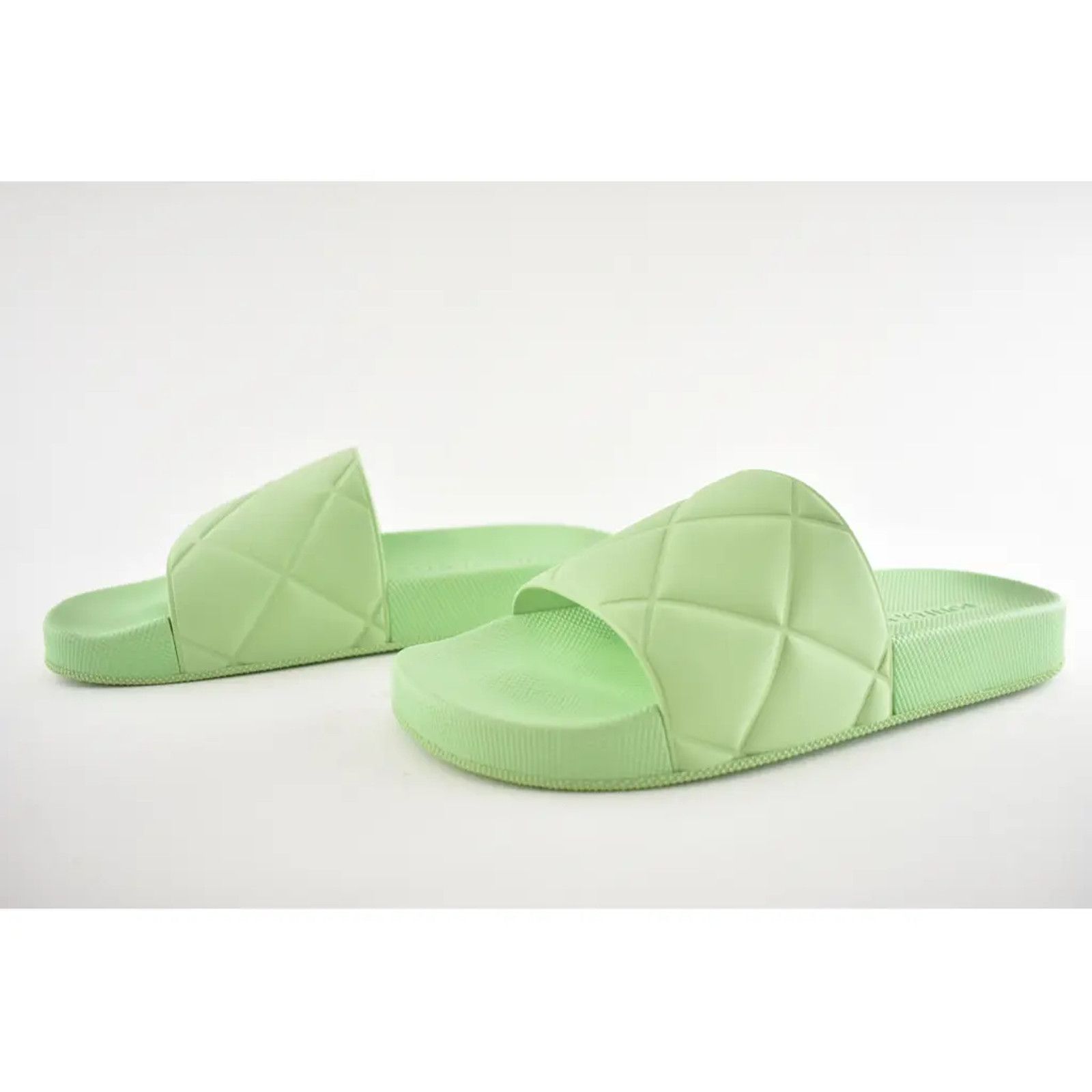 Bottega Veneta Bottega Veneta Slider Pistachio Green Quilted Rubber Pool Size US 6 / IT 36 - 9 Thumbnail