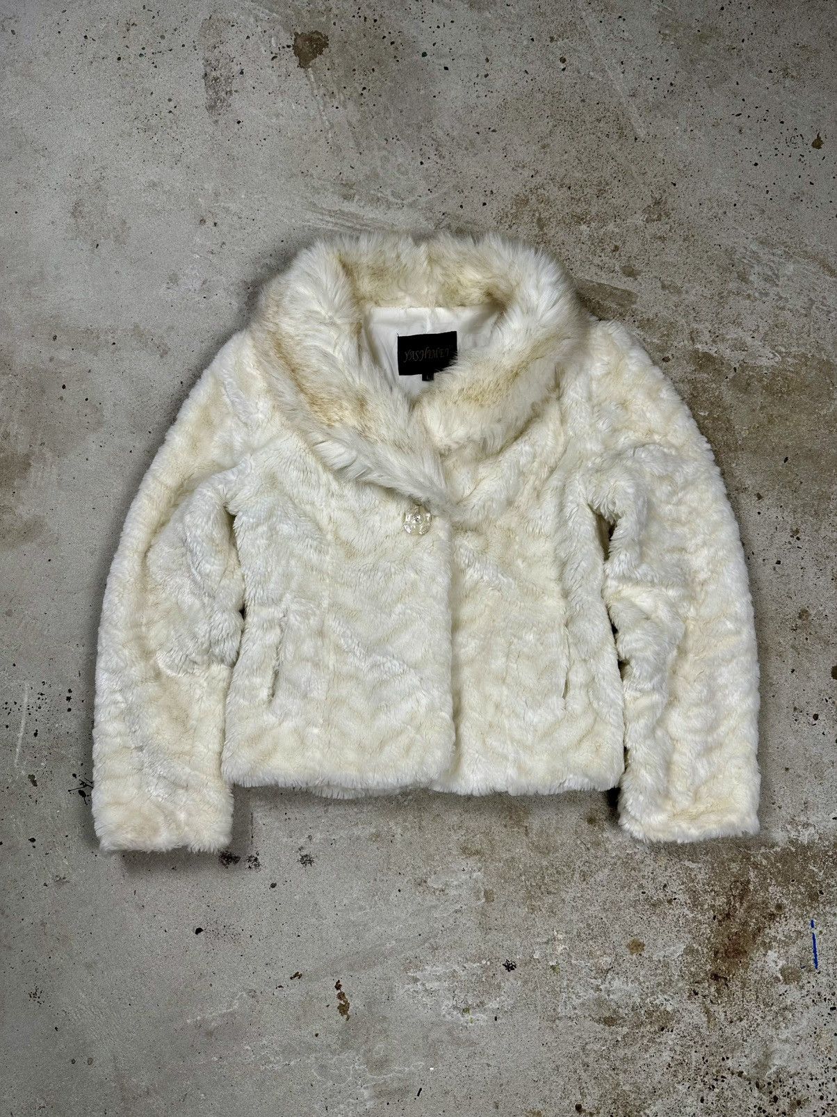 If Six Was Nine × Japanese Brand × Le Grande Bleu (L.G.B.) Vintage Y2K Faux Fur Beige Bomber Jacket Japanese Style Size US XS / EU 42 / 0 - 1 Thumbnail