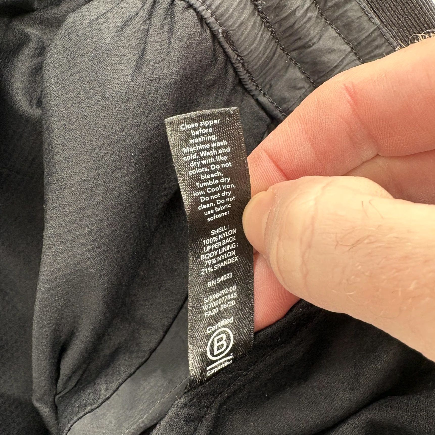 Athleta Athleta Womens Legend Track Pant Small Tall Black Nylon Drawstring Pants Slim Elastic Waist Pockets Side Stripe Zip Pocket Athletic Activewear Women Size 28" / US 6 / IT 42 - 7 Thumbnail