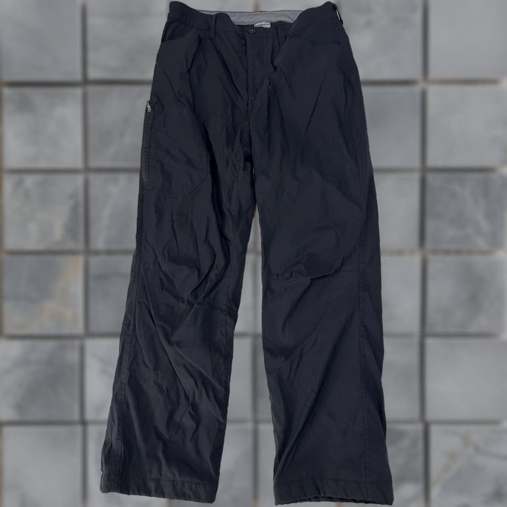 Eddie Bauer Eddie Bauer Pants Mens 34x30 Black Fleece Lined Outdoor Hiking Warm Nylon Spandex Flat Front Pockets Straight Zip Casual Regular 34/29 Inseam Size US 34 / EU 50 - 1 Thumbnail