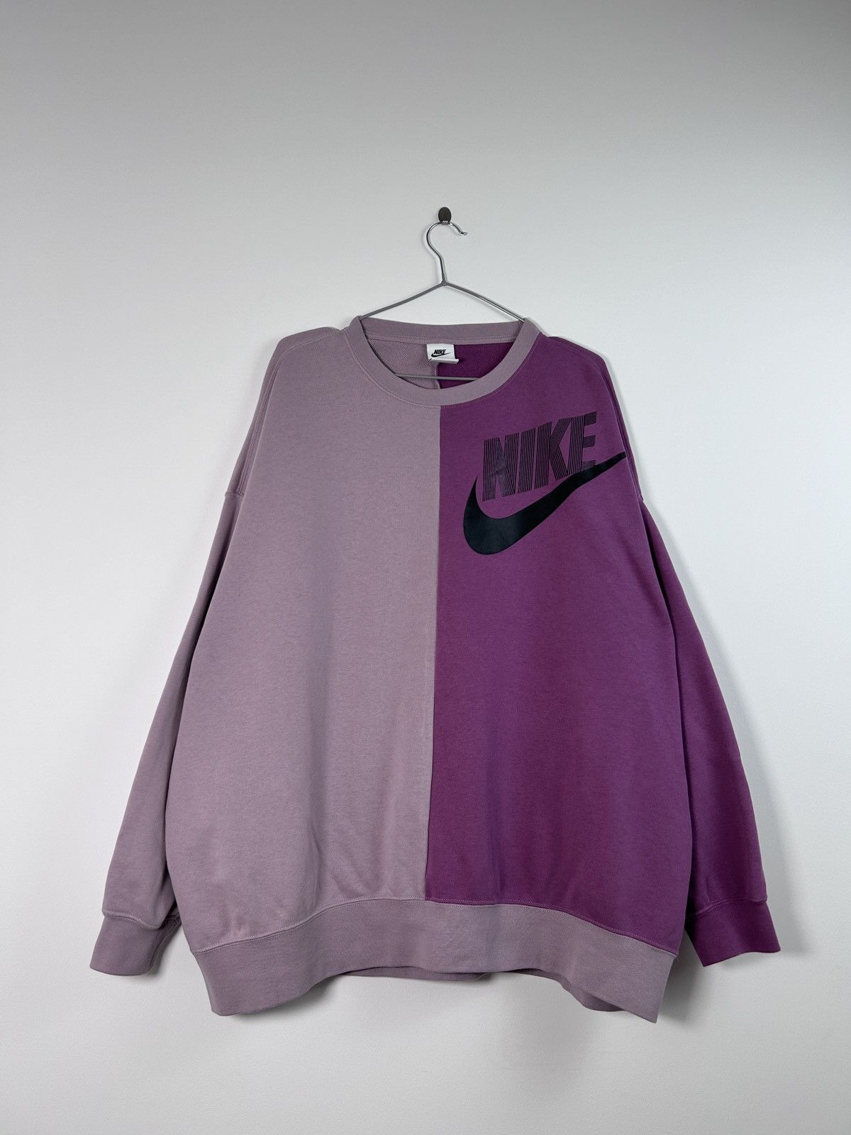 Nike × Vintage Nike Oversized Purple Sweatshirt S Size S / US 4 / IT 40 - 2 Thumbnail