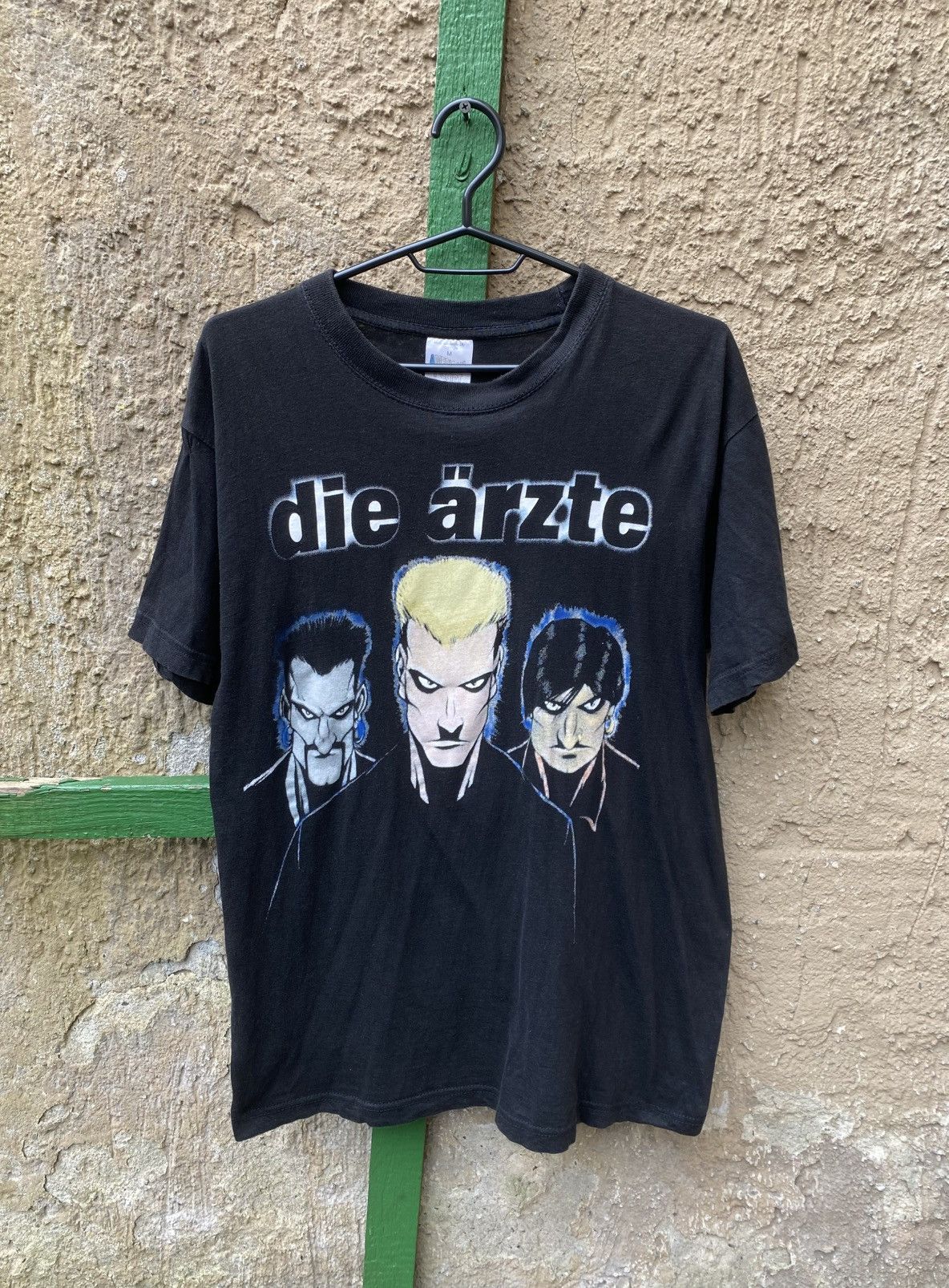 Band Tees Vintage Die Arzte Shirt Tee Y2K like Rancid Blink Size US M / EU 48-50 / 2 - 1 Thumbnail