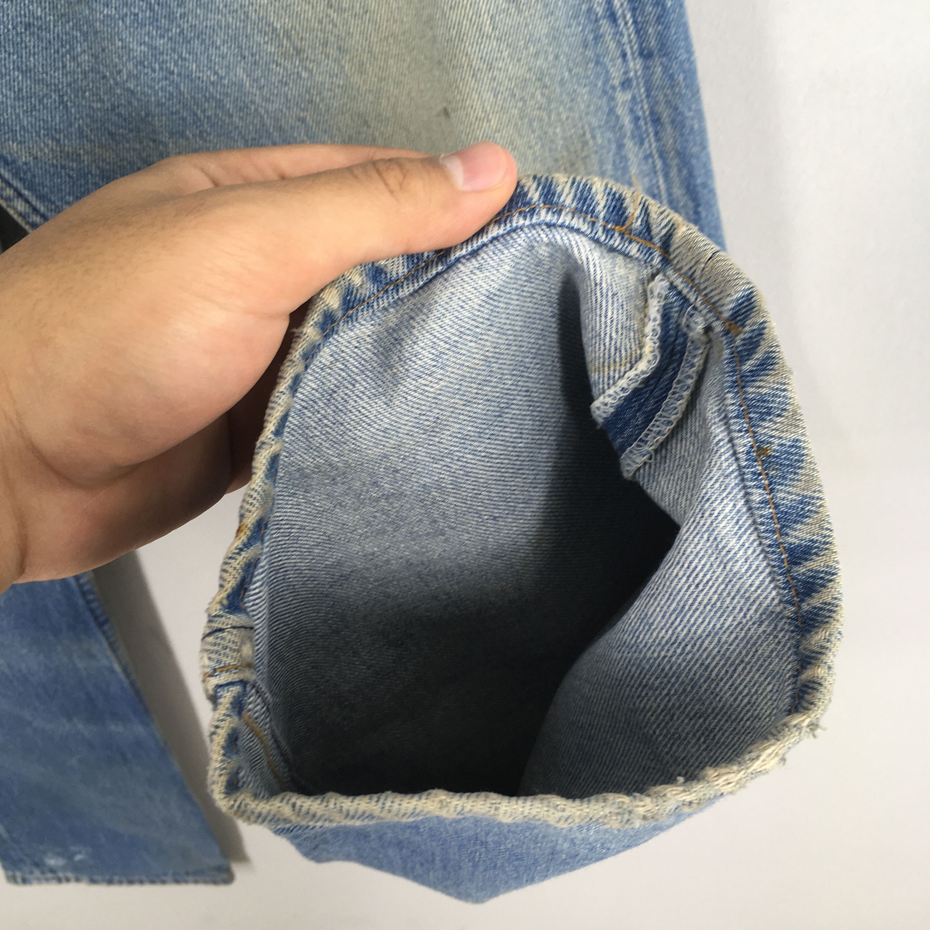 Levi's Size 31x30.5 Vintage 90s Levi's 501 Faded Blue Jeans S19 Size US 31 - 5 Thumbnail