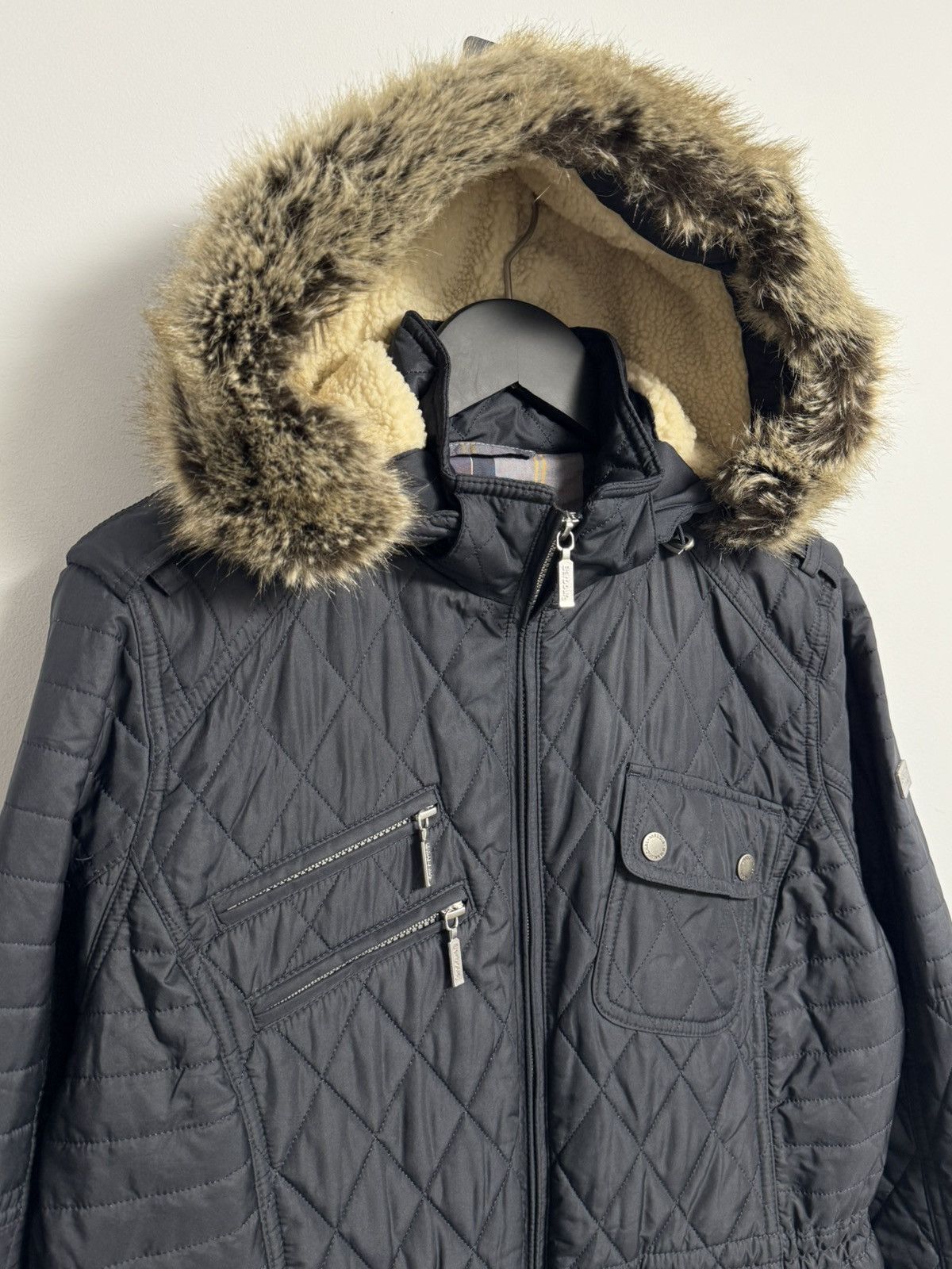 Barbour Barbour B.INTL Quilt Long Sleeve Jacket Hooded Fur Trim Wom Size L / US 10 / IT 46 - 6 Thumbnail