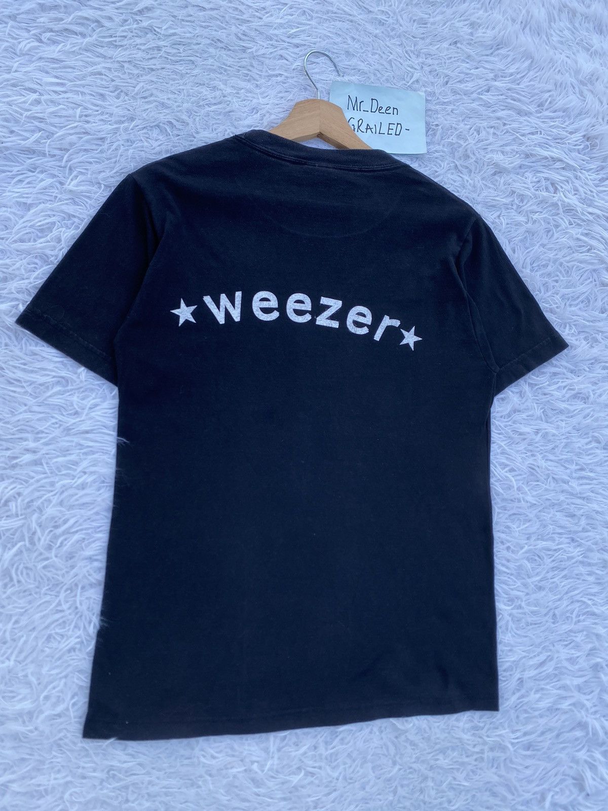 Band Tees Rare Vintage Weezer Band Tees Size US M / EU 48-50 / 2 - 15 Thumbnail