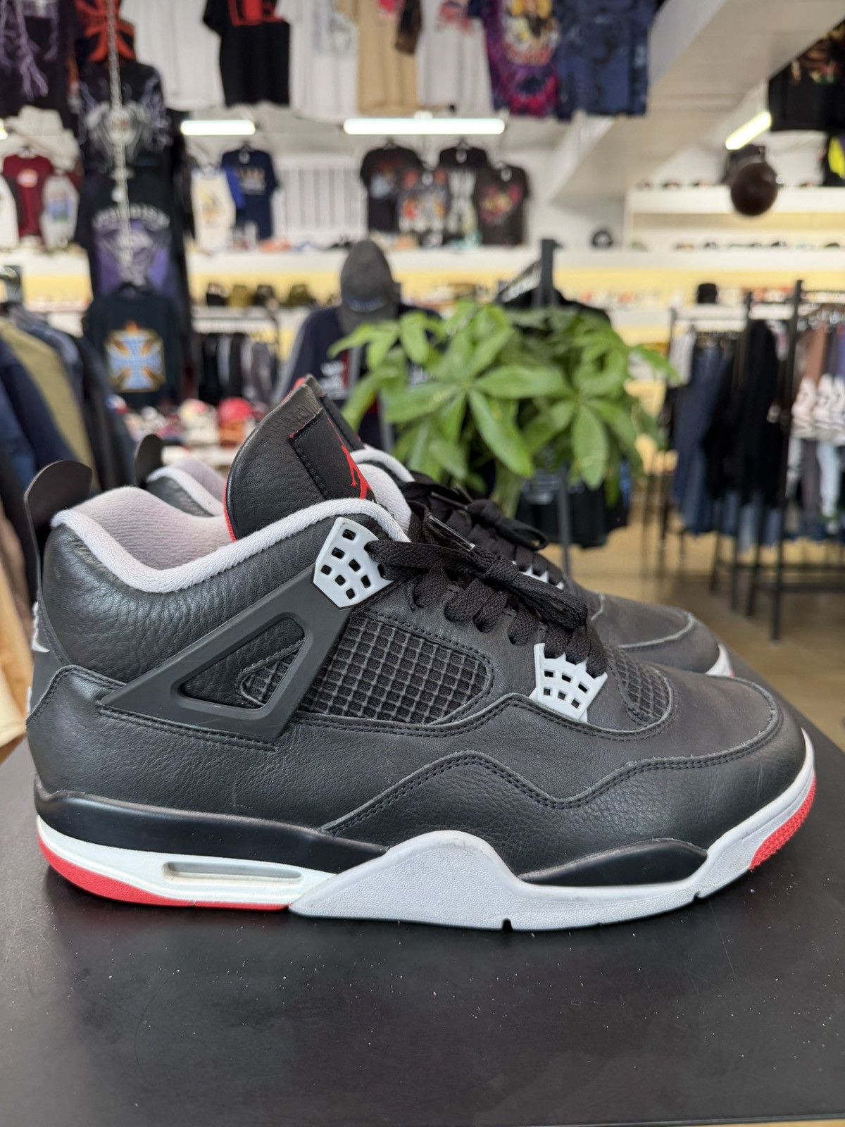 Jordan Brand Air Jordan 4 Bred Reimagined Size 11.5 (2024) Size US 11.5 / EU 44-45 - 6 Thumbnail