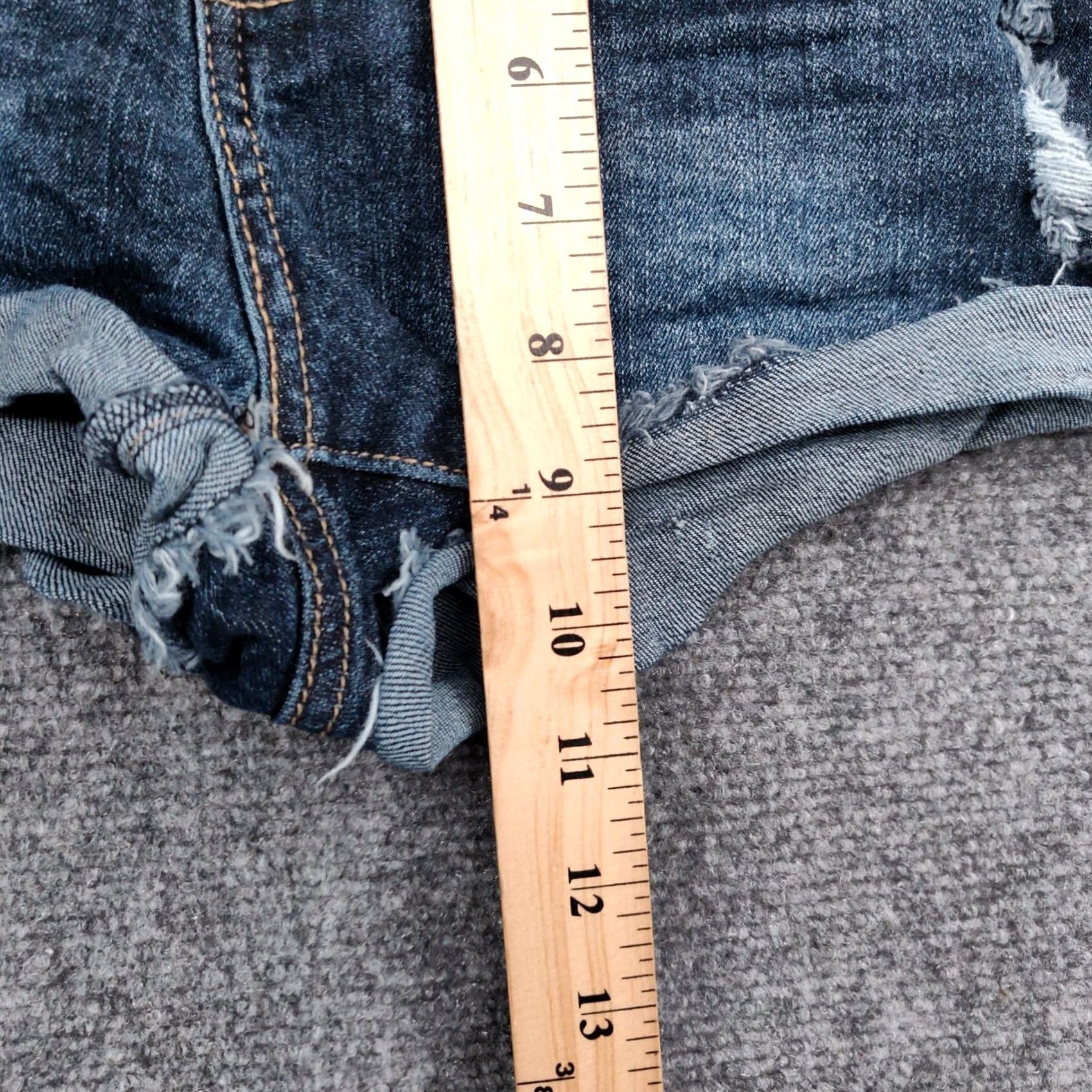 Denime Highway Shorts Womens 7/8 Blue Hot Pants Mid Rise Cuffed Stone Wash Denim Size 27" / US 4 / IT 40 - 6 Thumbnail