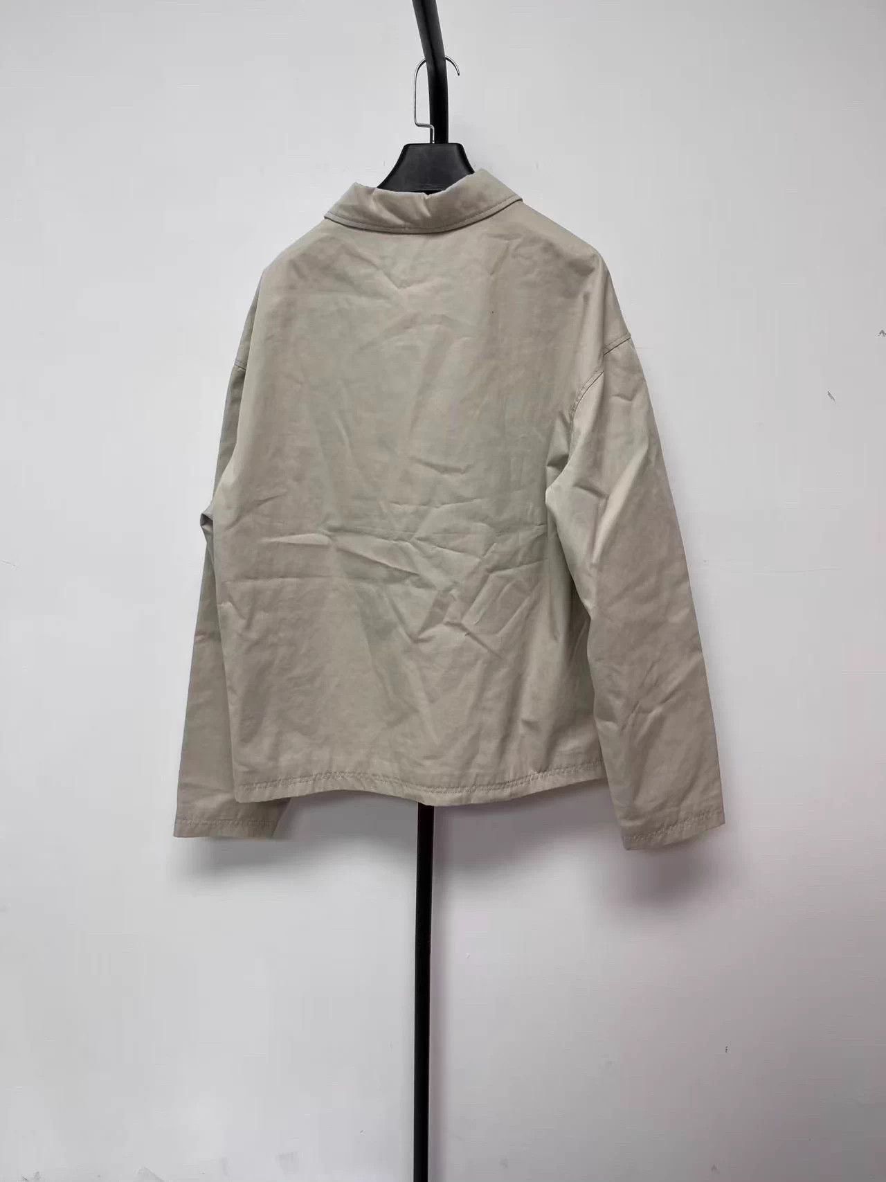 Louis Vuitton LOUIS VUITTON Men's Beige Utility Jacket Size 52 New Size US L / EU 52-54 / 3 - 2 Thumbnail