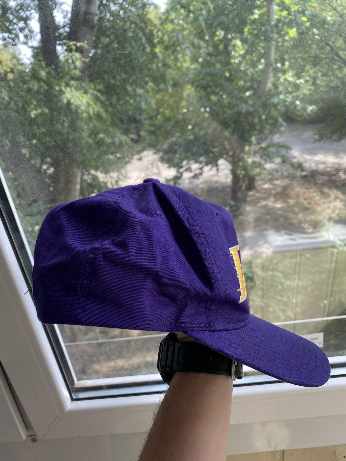 Starter Vintage Los Angeles Lakers Starter hat 90s nba Size ONE SIZE - 2 Thumbnail