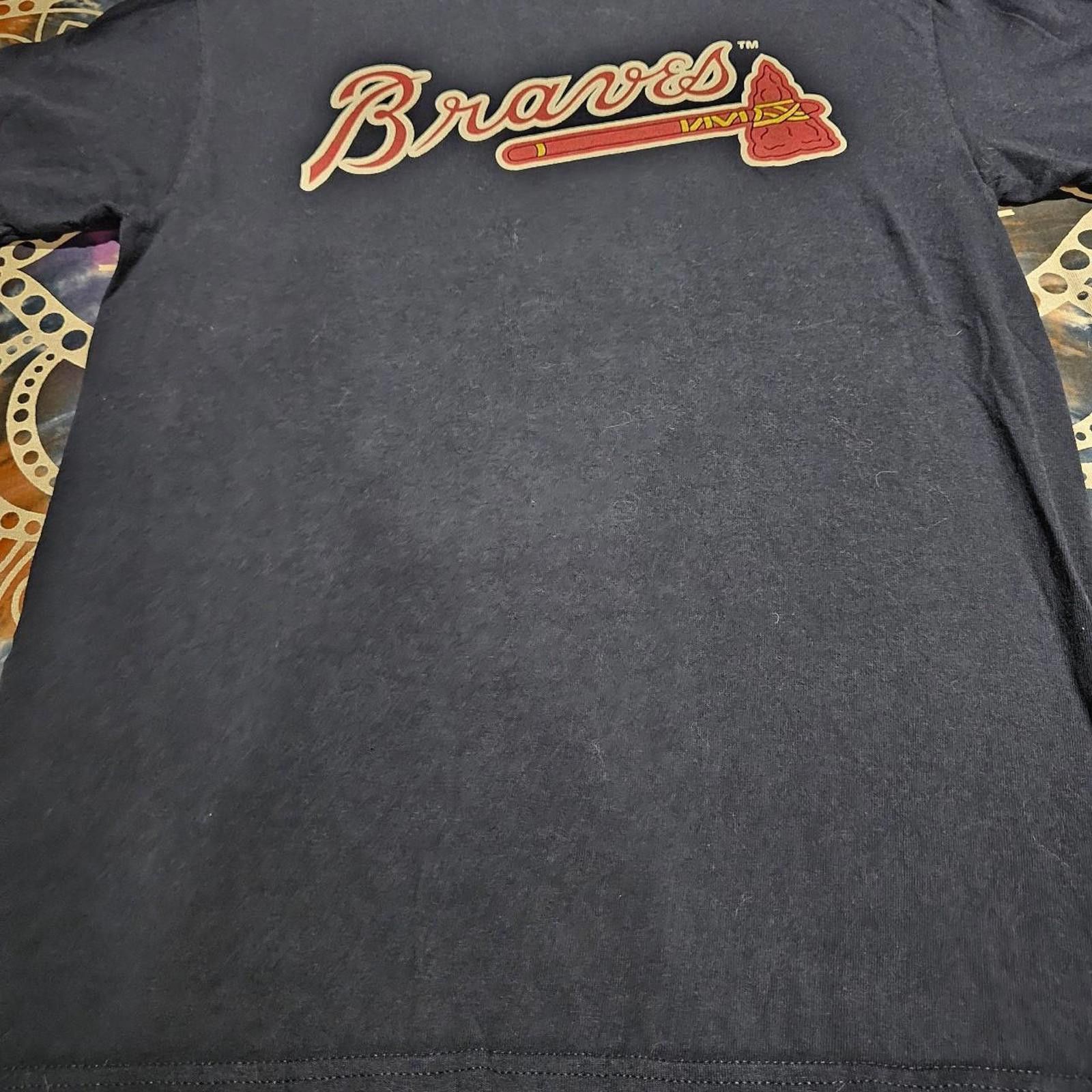 Designer Men's Red and Navy Braves T-shirt Size US M / EU 48-50 / 2 - 2 Thumbnail