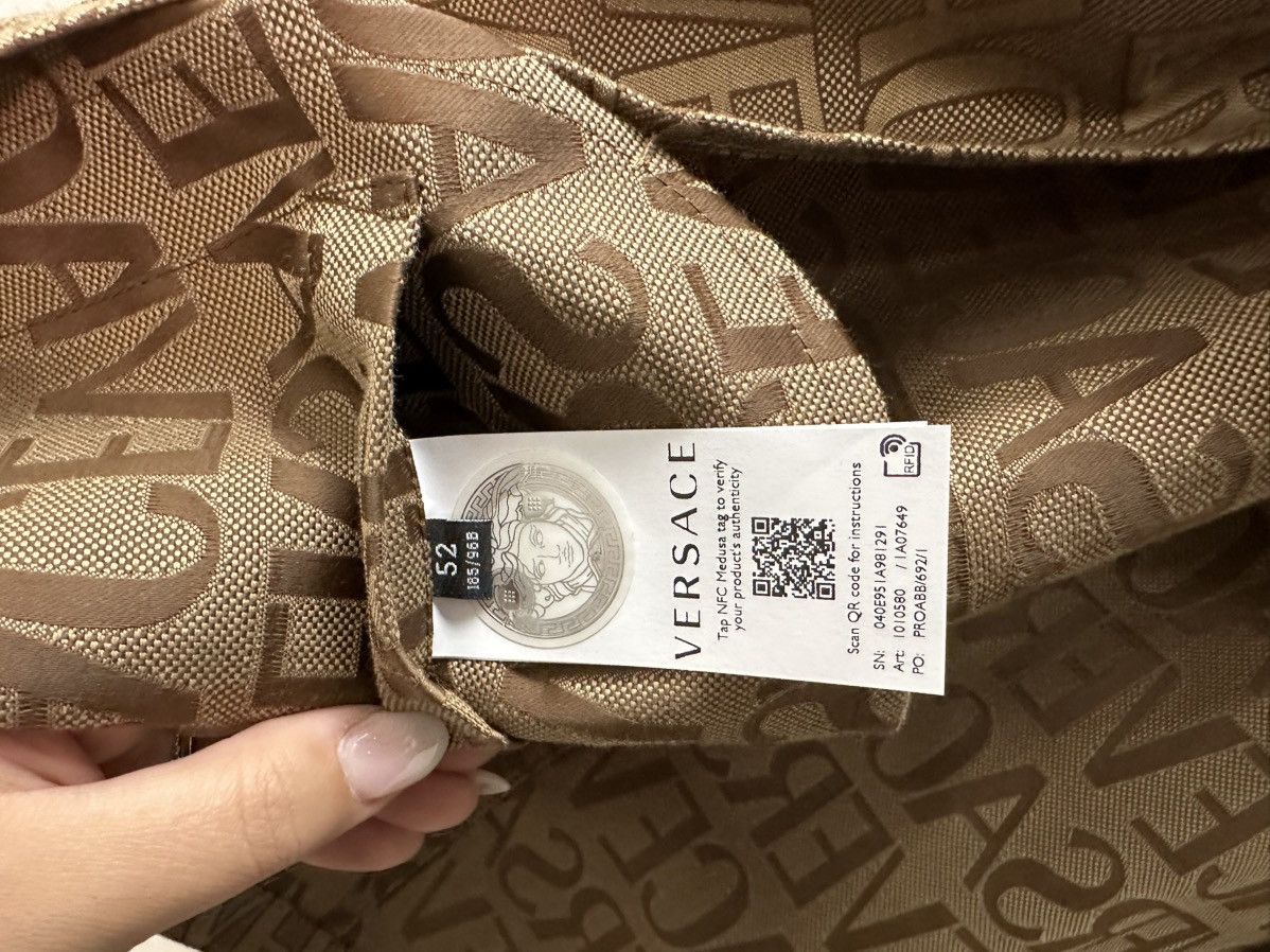 Versace VERSACE Versace Jacquard Allover Over Beige Size US L / EU 52-54 / 3 - 9 Thumbnail