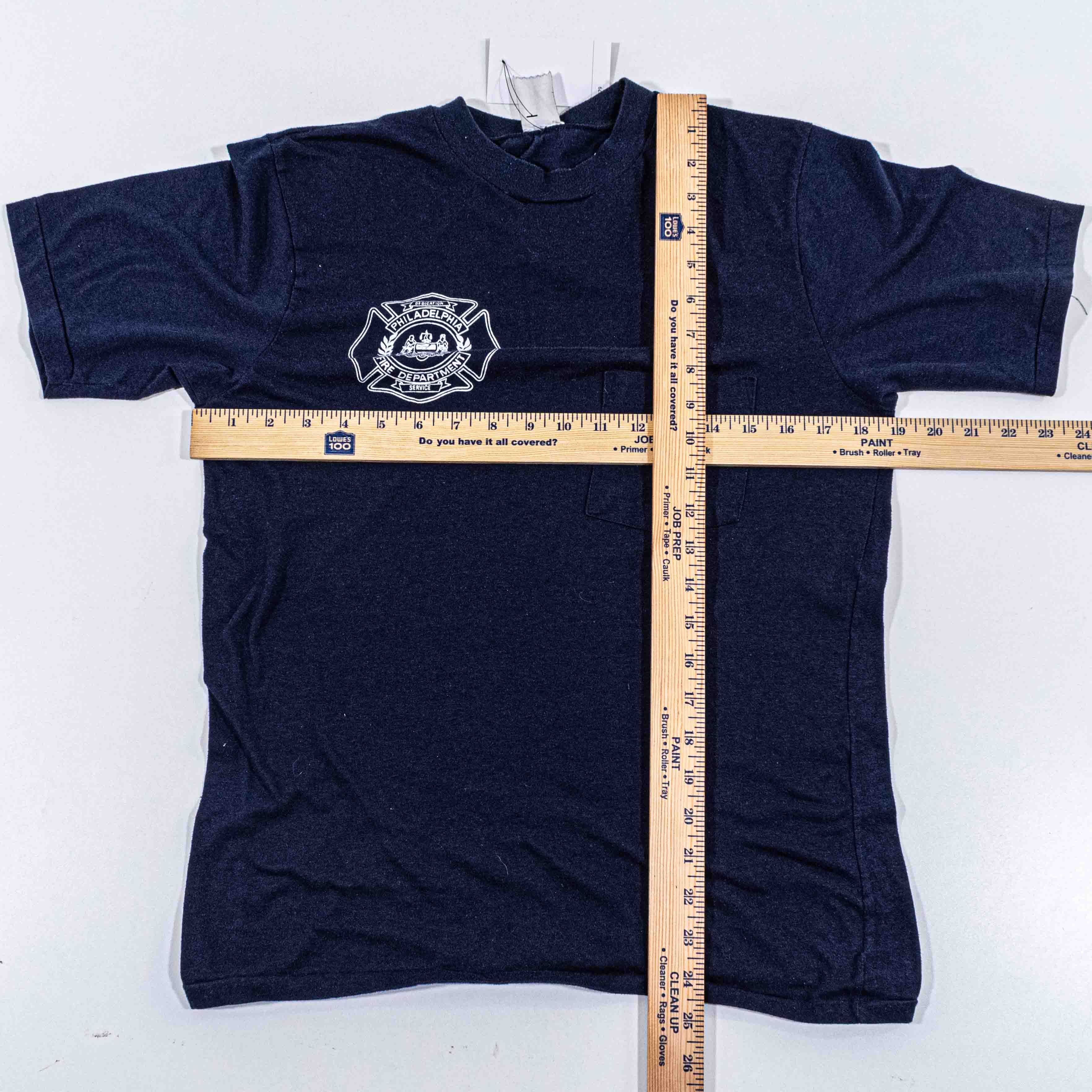 Vintage Philadelphia Fire Department T-Shirt Single Stitch Pocket Size US M / EU 48-50 / 2 - 8 Thumbnail