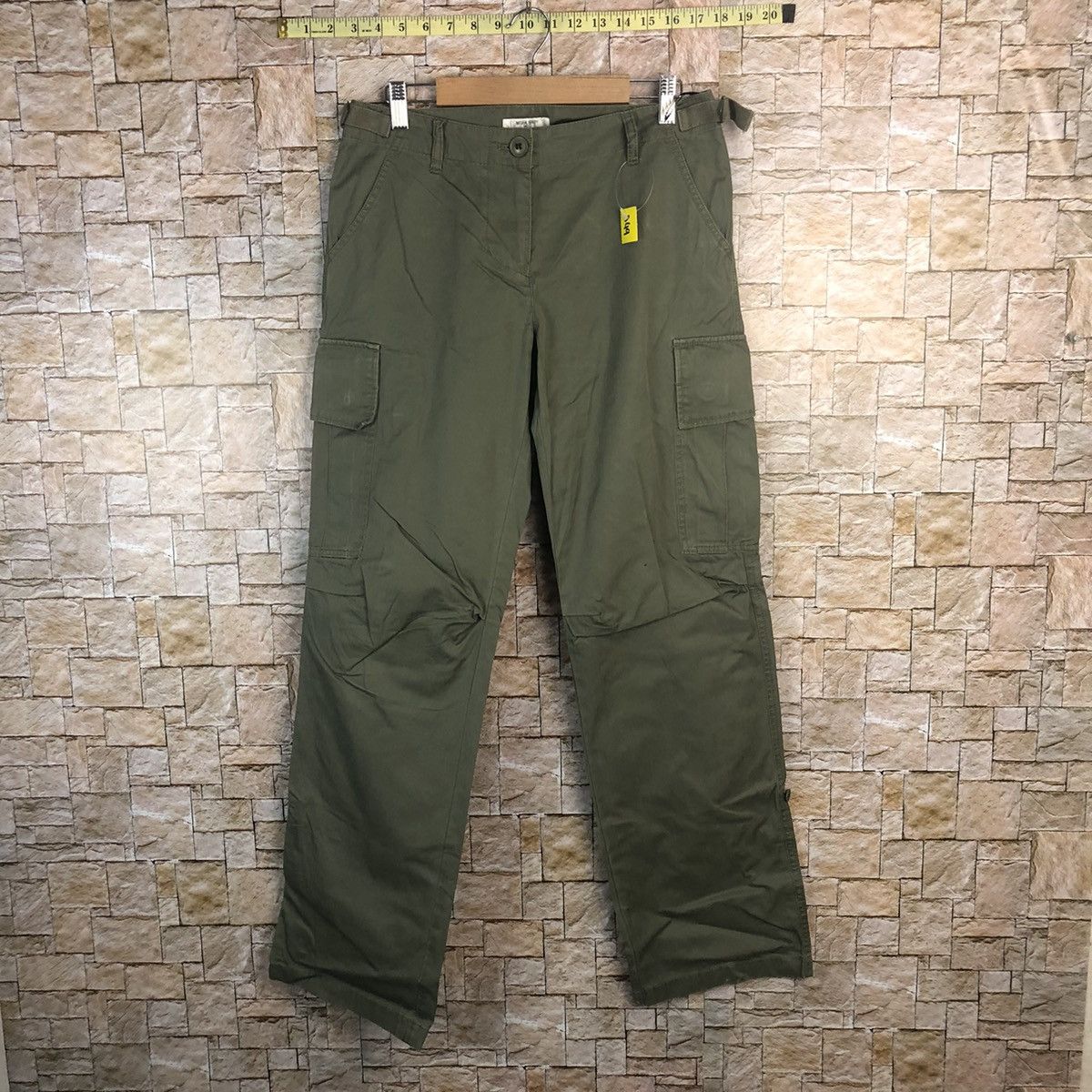 Japanese Brand Natural Beauty Basic Green Cargo Multipocket Pants #A49 Size US 28 / EU 44 - 1 Thumbnail