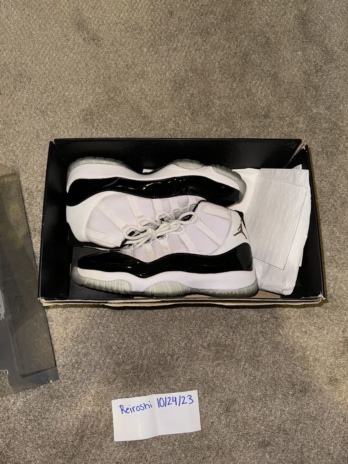 Jordan Brand 2006 Air Jordan 11 Retro 'Concord - Defining Moments Pack' Size US 12 / EU 45 - 1 Thumbnail